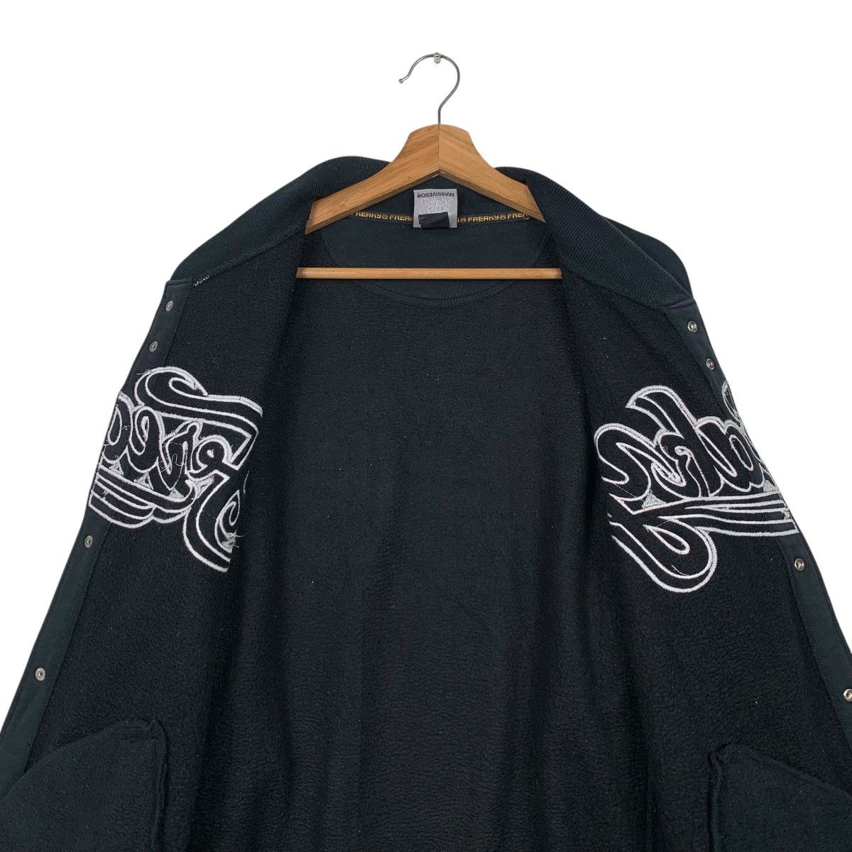 Japanese Brand FREAKY Spellout Big Logo Varsity Jacket #2064-C90 Size US L / EU 52-54 / 3 - 12 Thumbnail