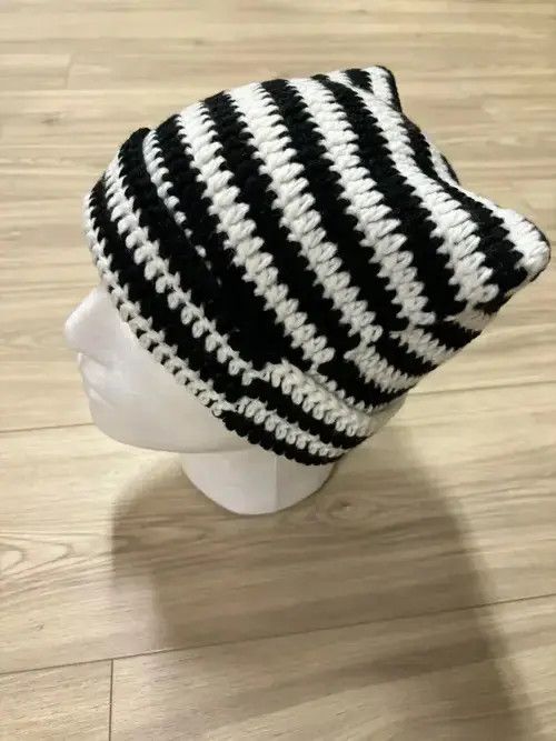 Japanese Brand Knitted Ears Beanie (black/white) Size ONE SIZE - 2 Thumbnail