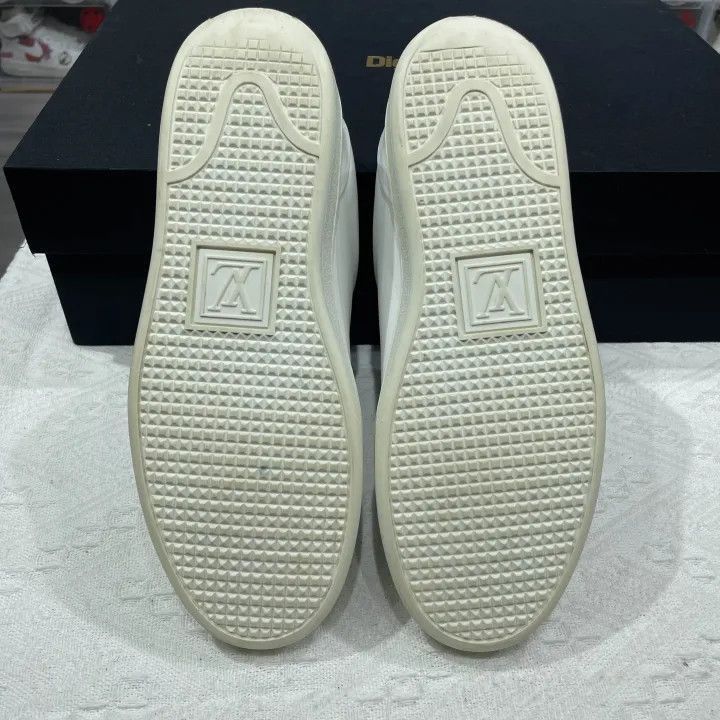 Louis Vuitton Louis Vuitton White Leather Fashion Sneakers -2508 Size US 7 / IT 37 - 2 Thumbnail