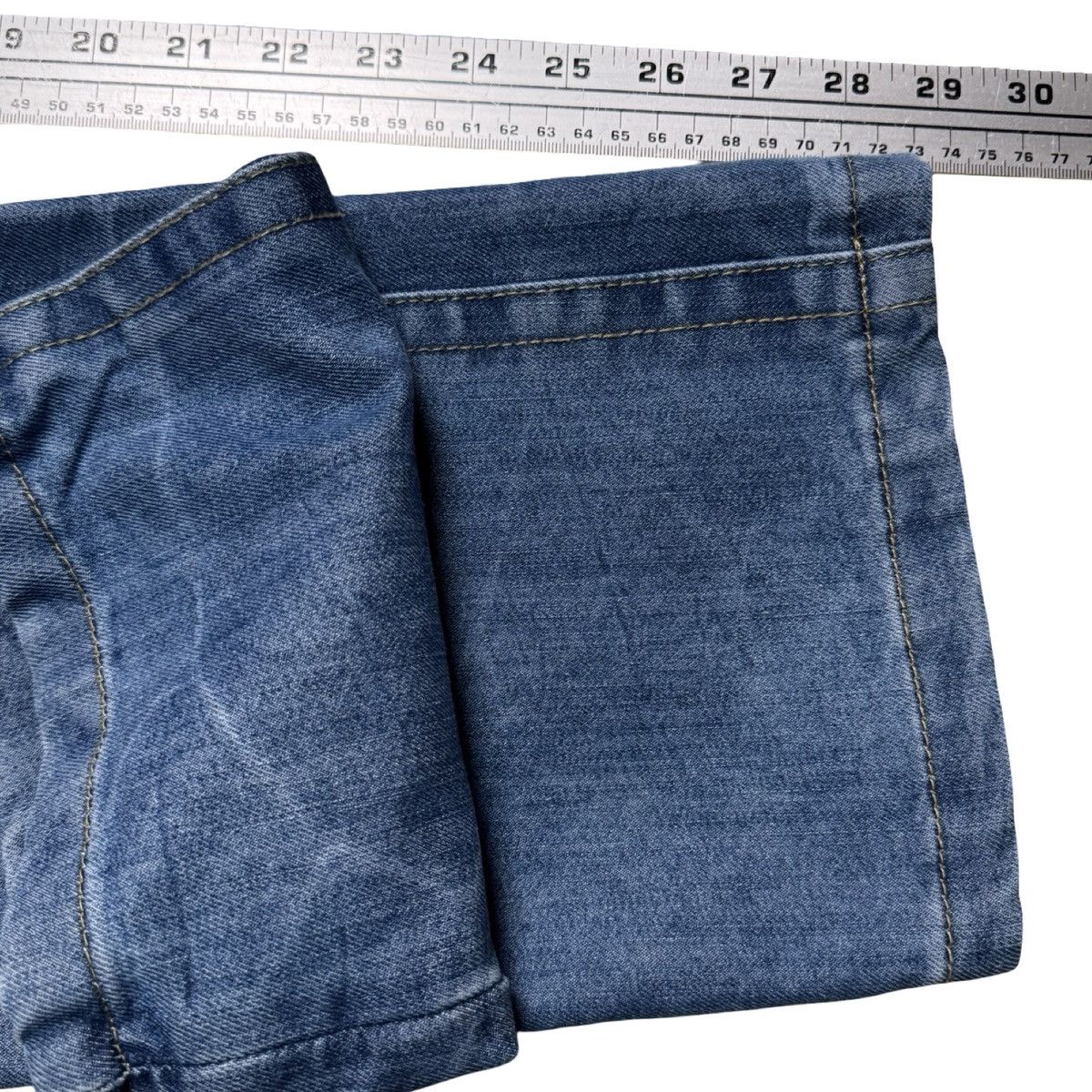 Other Y2K Crosshatch Buckle Back Light Wash Denim Jeans Relaxed 32 Size US 32 / EU 48 - 6 Thumbnail