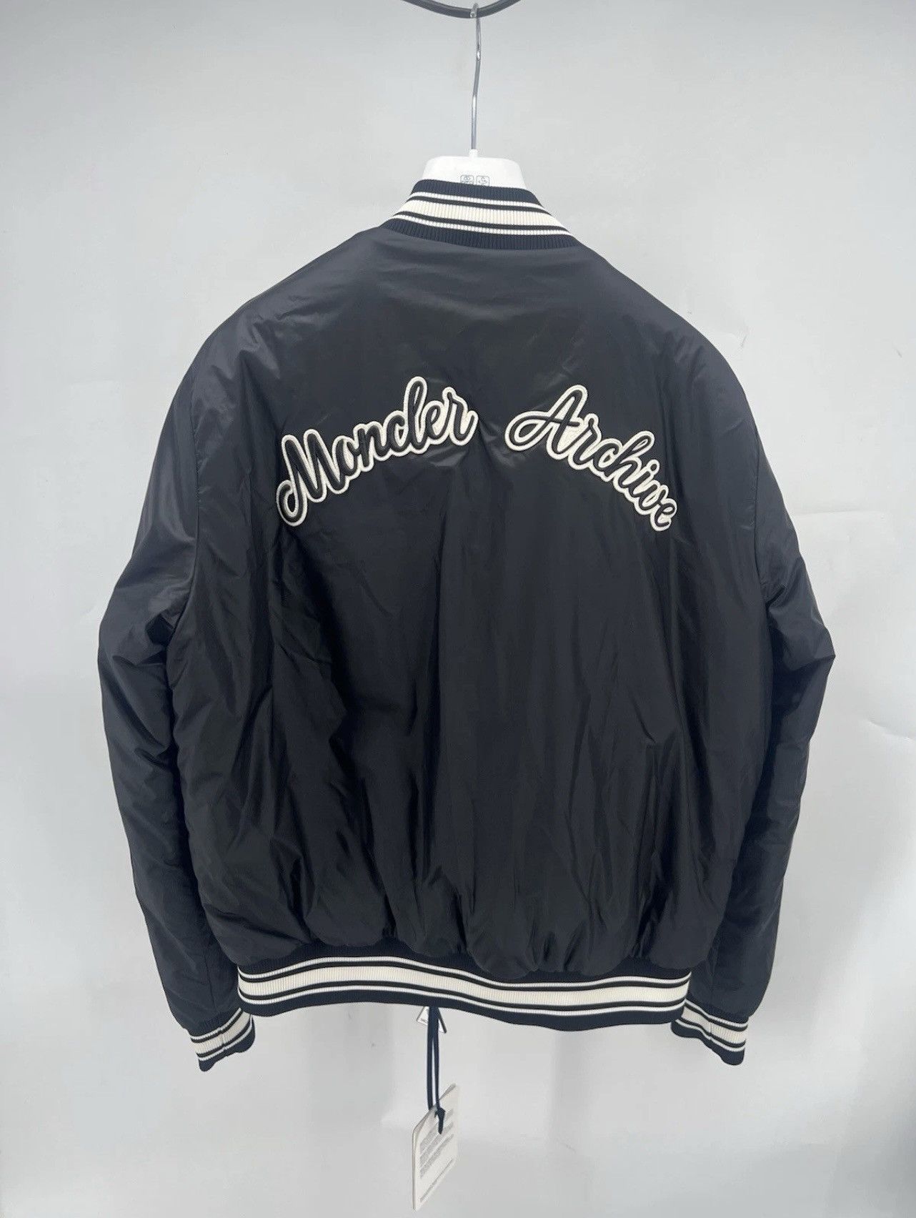 Moncler MONCLER Bouchet Goose Down Long Sleeve Bomber Jacket Size L Size US L / EU 52-54 / 3 - 6 Thumbnail