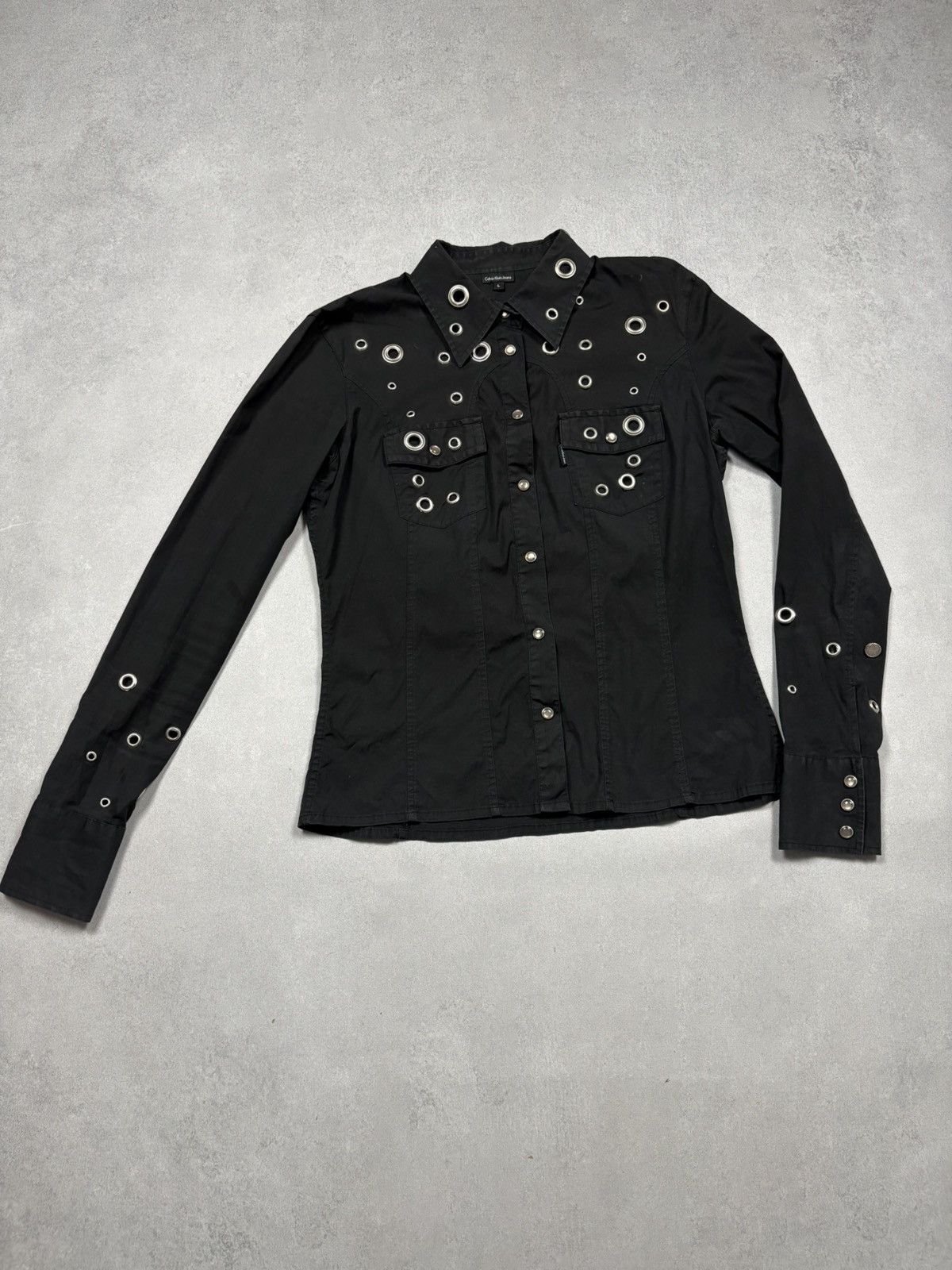 Calvin Klein Calvin Klein Jeans 00s Archival Eyelet Grommet Shirt Y2K VTG Size L / US 10 / IT 46 - 1 Thumbnail