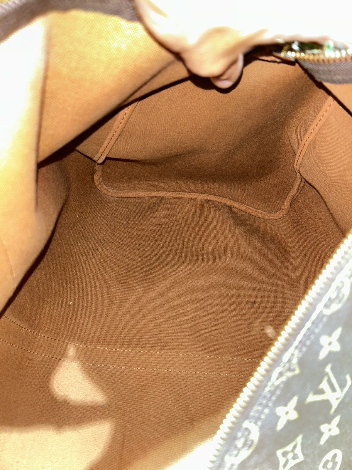 Louis Vuitton Louis Vuitton 55 Duffle Bag Size ONE SIZE - 14 Thumbnail