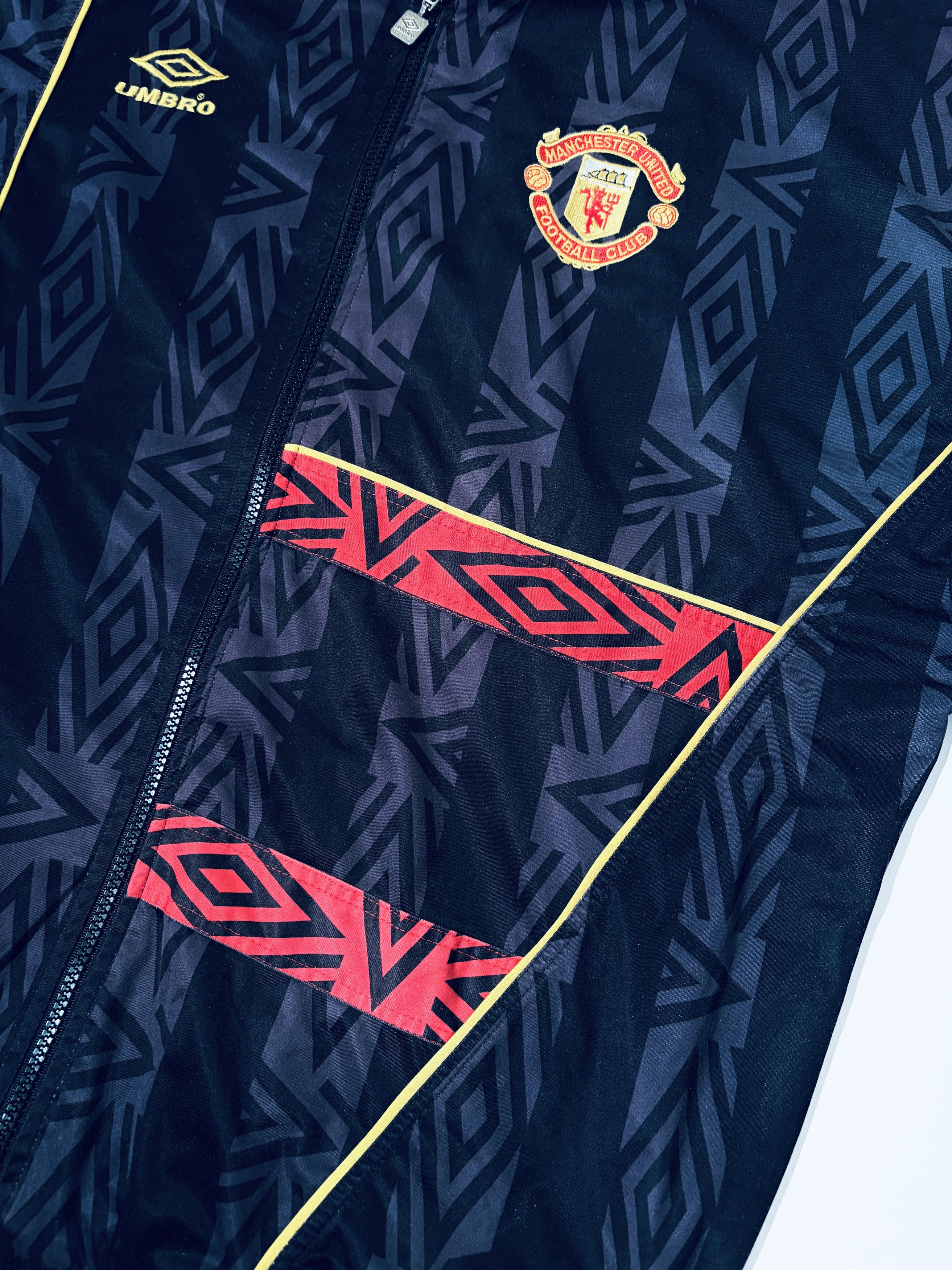 Umbro Manchester United Training Jacket 1992 - 1993 Size US XL / EU 56 / 4 - 7 Thumbnail