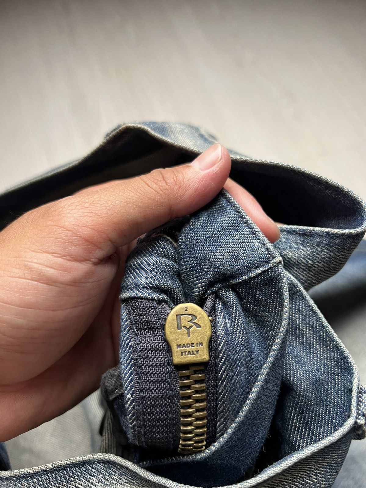 Dolce & Gabbana Dolce Gabbana 14 Classic Distressed Jeans Size US 33 - 8 Thumbnail