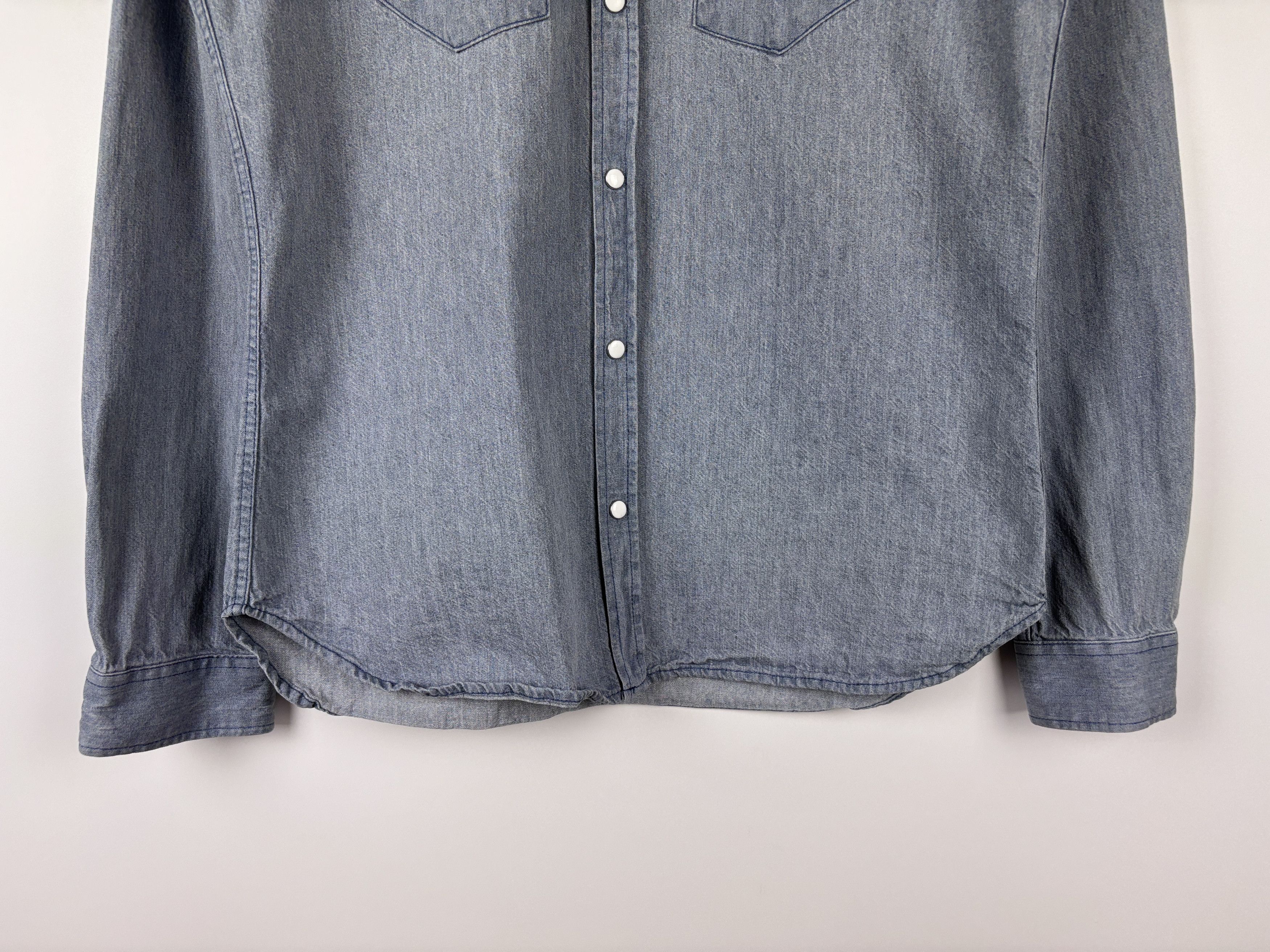 The Kooples The Kooples Fitted Long Sleeve Pearl Snap Denim Shirt M Size US M / EU 48-50 / 2 - 3 Thumbnail