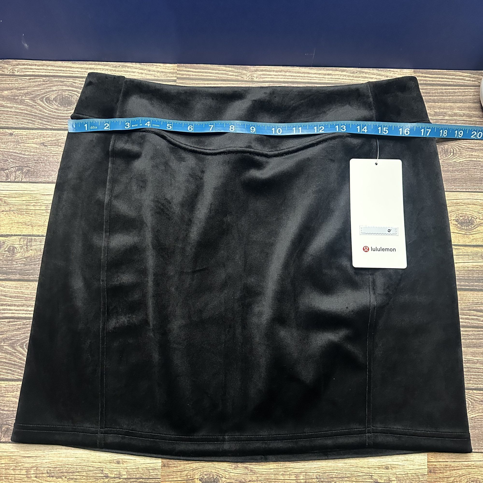Lululemon Lululemon Scuba High Rise Mini Skirt Velvet NWT Size Large Size 32" / US 10 / IT 46 - 4 Thumbnail