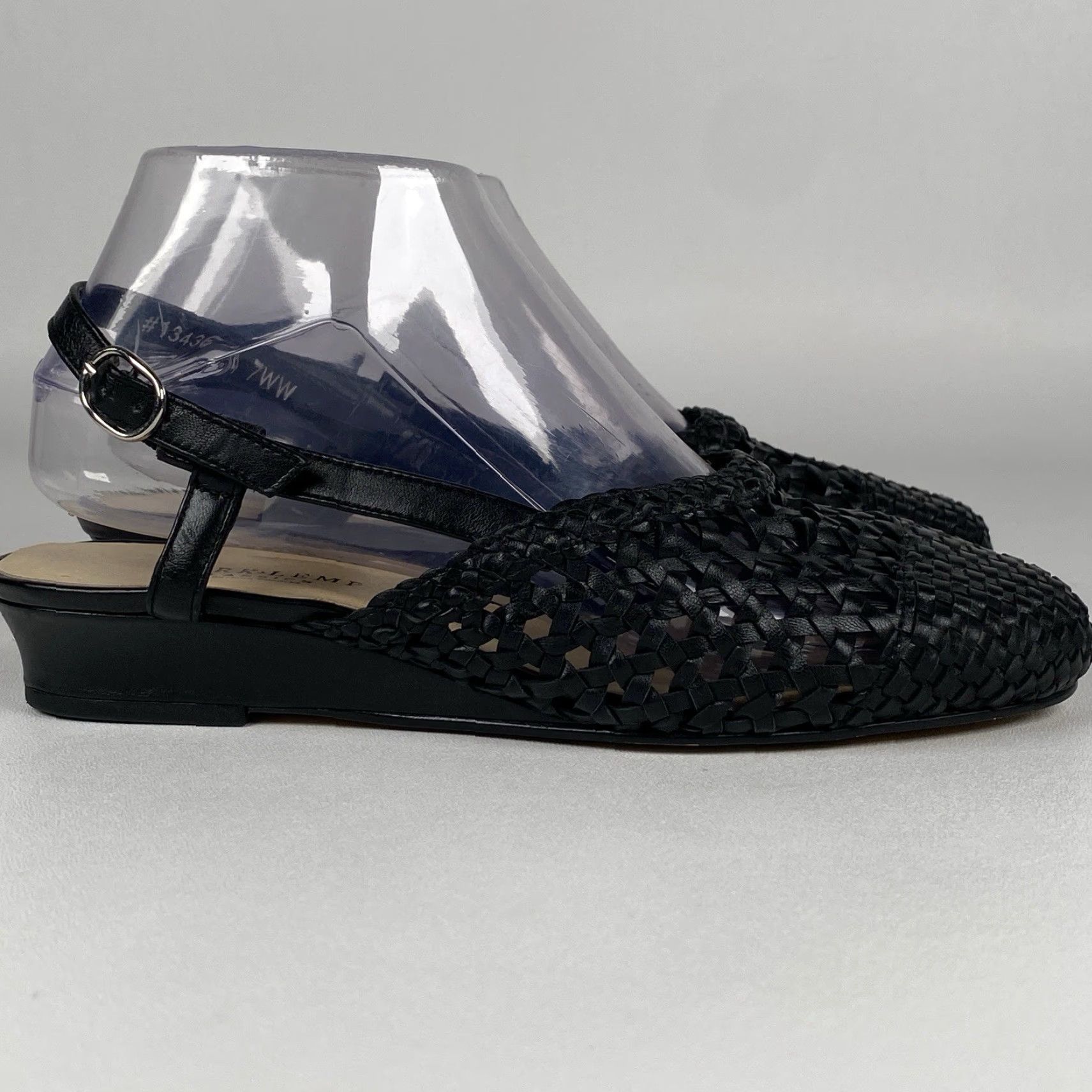 Vintage Walking Cradles Mark Lemp Classics Millie Black Slingback Sandal Sz 7 WW Size US 7 / IT 37 - 2 Thumbnail