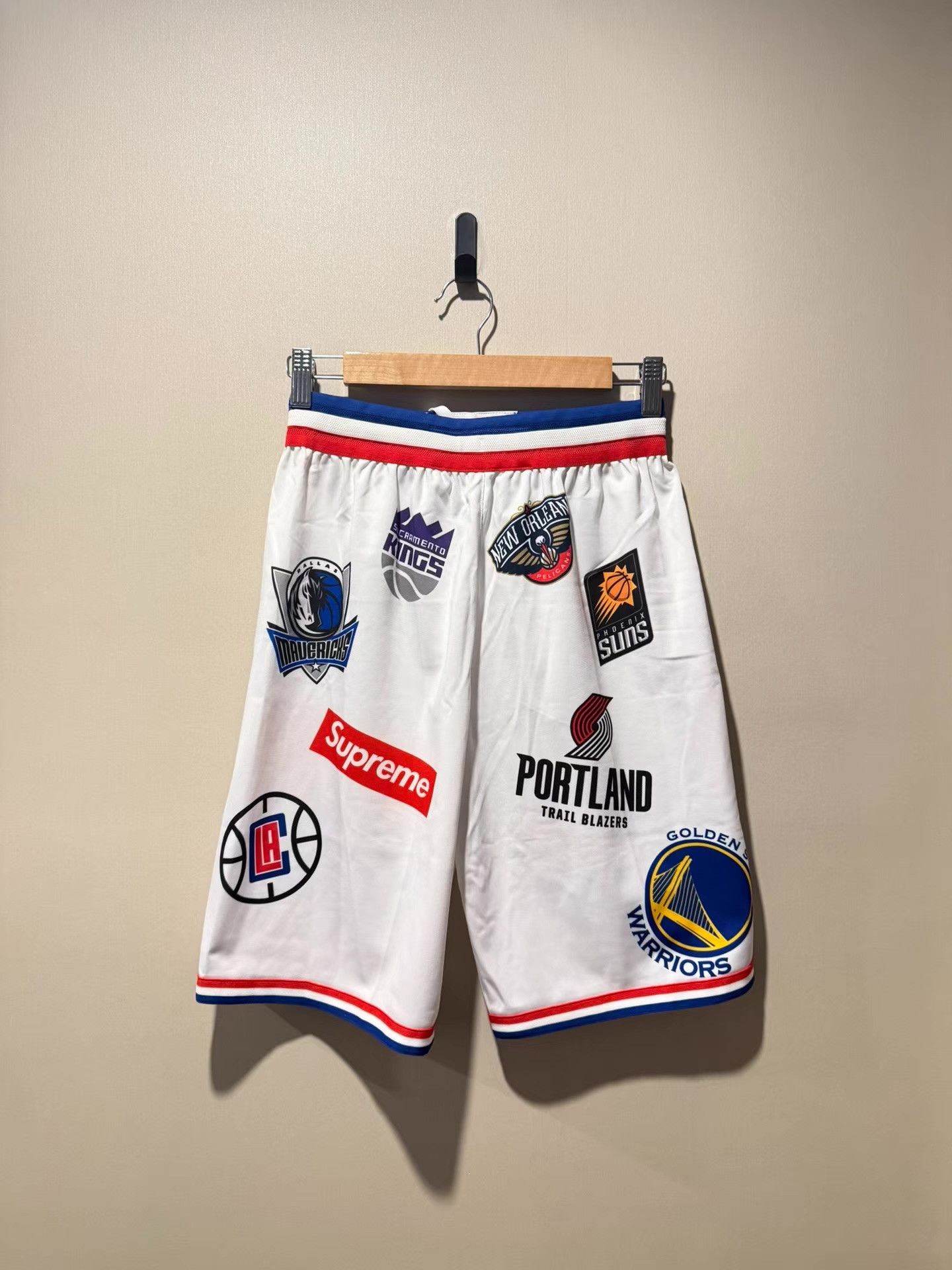 Nike Supreme x NBA x Nike Tri-Blend Shorts Ｑ20 Size US 32 / EU 48 - 3 Thumbnail