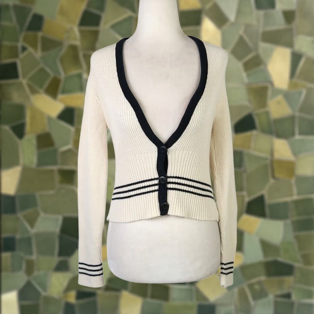 Vintage VINTAGE Objects D'art Cardigan Sweater Stripe Cream Black L Womens 90s 80s Cotton Polyester Knit Long Sleeve Cropped Casual Fall Spring Size L / US 10 / IT 46 - 1 Thumbnail