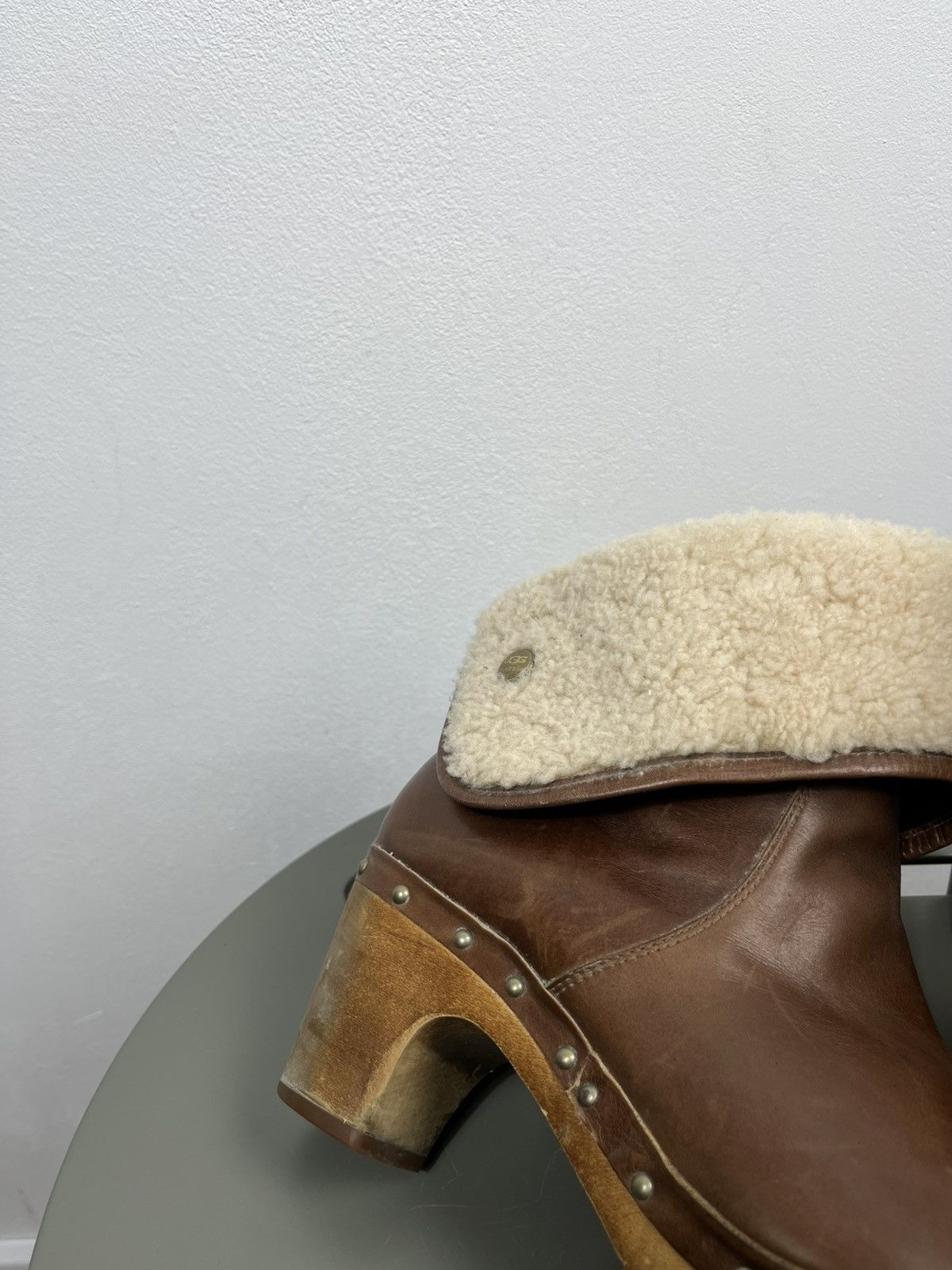 Ugg UGG Shearling Lined Leather Clog Boots Wooden Heel EU 38 US7 Size US 7 / IT 37 - 2 Thumbnail