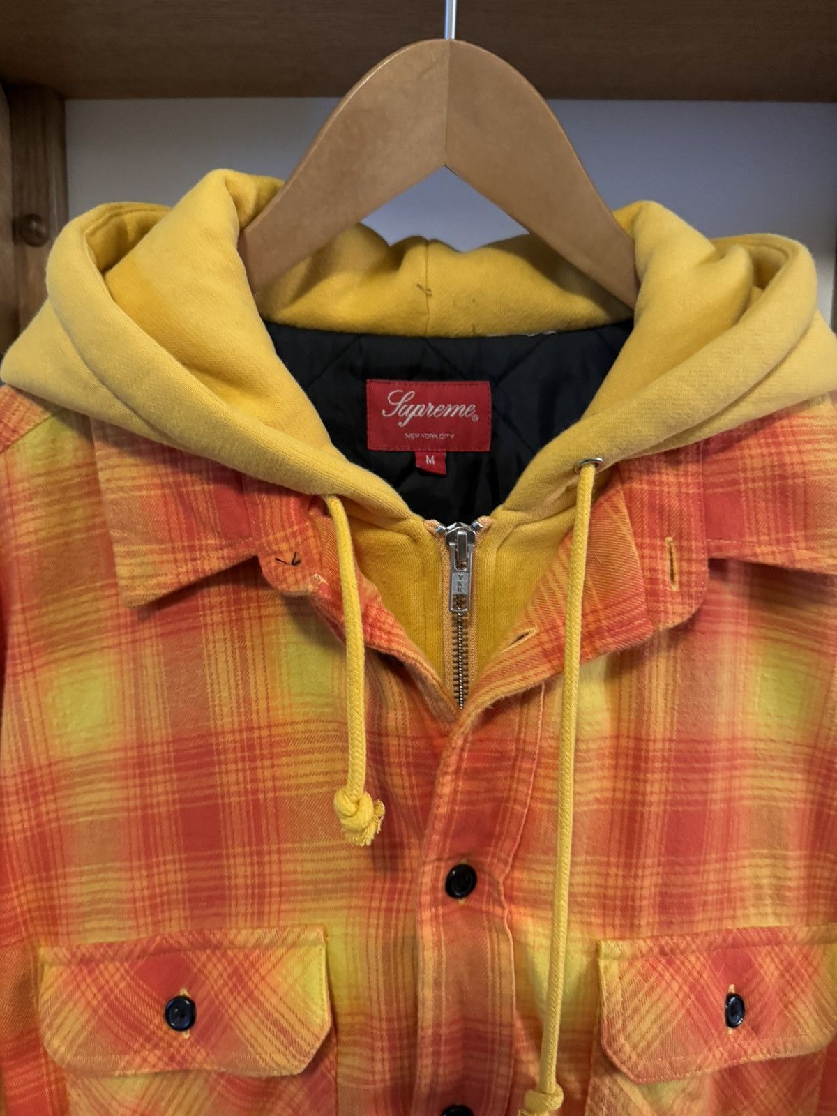 Supreme Supreme FW21 Quilted Hooded Zip Flannel Size US M / EU 48-50 / 2 - 3 Thumbnail