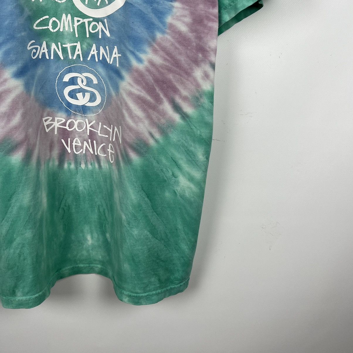 Stussy Vintage Stussy world Tour big logo tie-dye tee 90’s Size US M / EU 48-50 / 2 - 9 Thumbnail