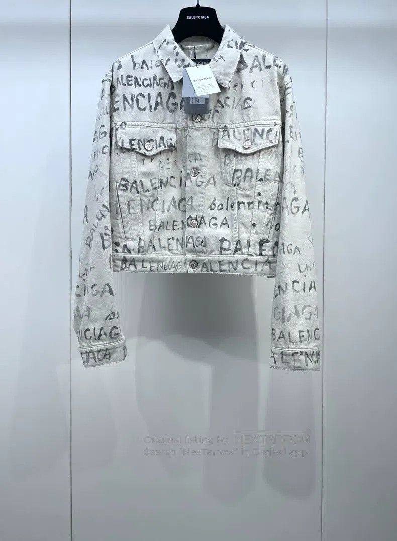 Balenciaga Balenciaga Bestseller Distressed Graffiti Letter Printed D Size US XS / EU 42 / 0 - 1 Thumbnail