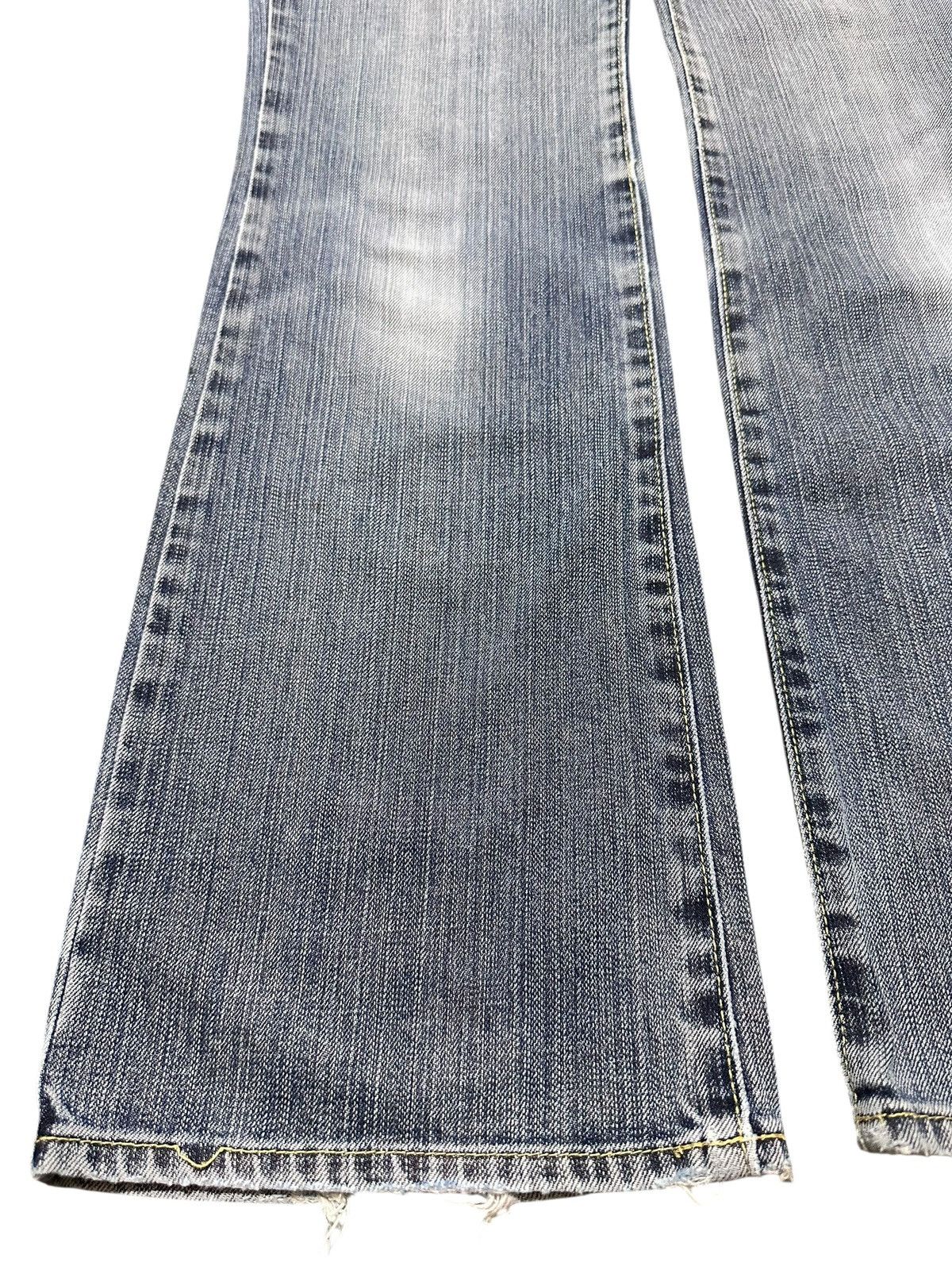 Japanese Brand Vintage Japanese Brand Faded Wash Flare Jeans Size US 29 - 6 Thumbnail