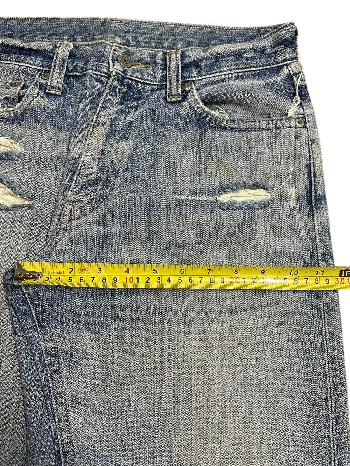Jun Takahashi Vintage Japanese Uniqlo Blue Wash Style Distress Jeans Size US 31 - 14 Thumbnail