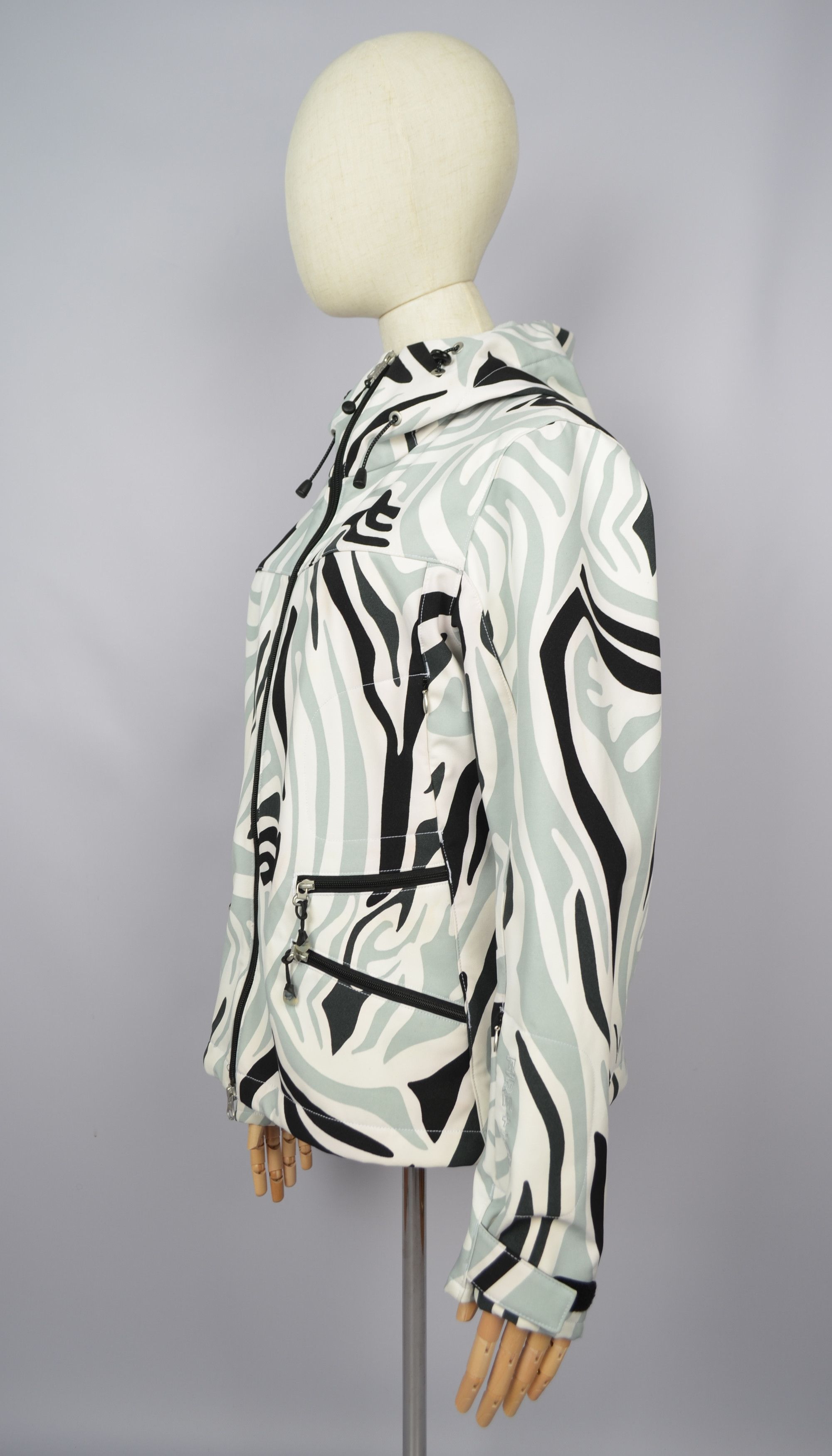 Bogner Bogner Softshell Windbreaker Hooded Stretchy Jacket Size L Size L / US 10 / IT 46 - 6 Thumbnail