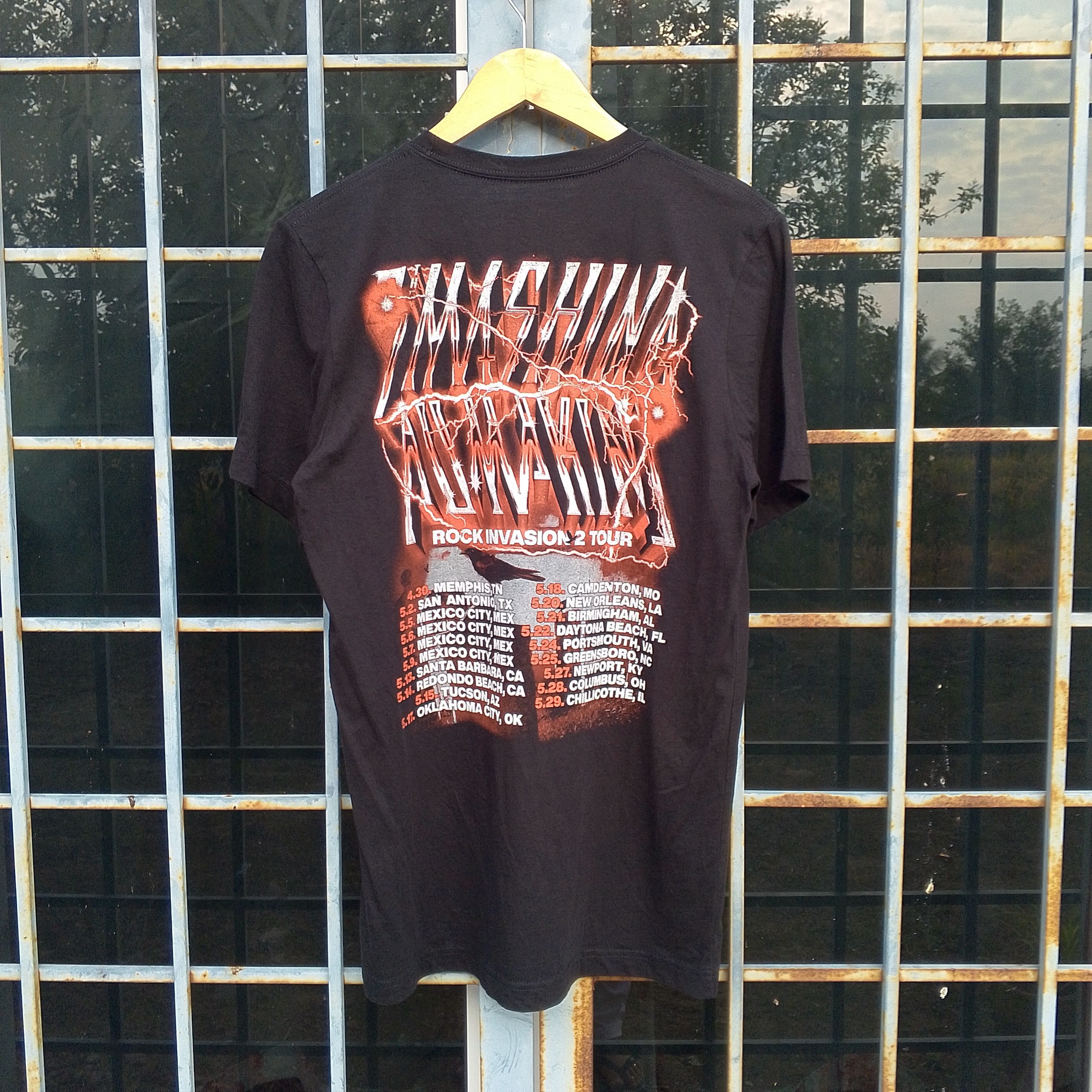 Band Tees Smashing Pumpkins Rock Invasion 2 Tour Tee Size US M / EU 48-50 / 2 - 2 Thumbnail