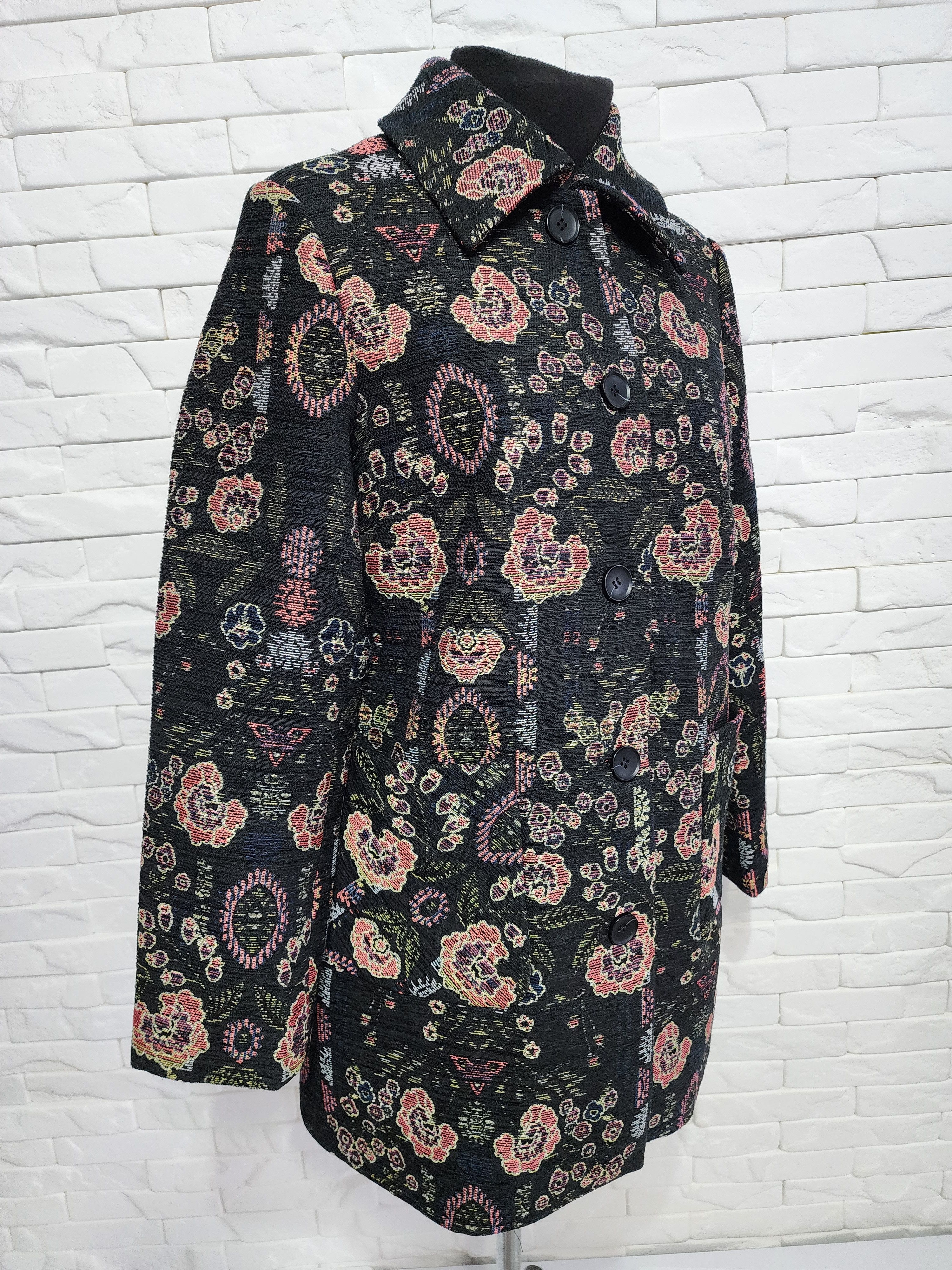 Other Wonderful women's jacket made of tapestry fabric. Size XL / US 12-14 / IT 48-50 - 3 Thumbnail