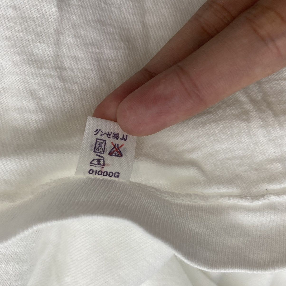 Michiko Koshino London × Vintage Vintage MICHIKO LONDON KOSHINO Brand Print White Short Size US M / EU 48-50 / 2 - 6 Thumbnail
