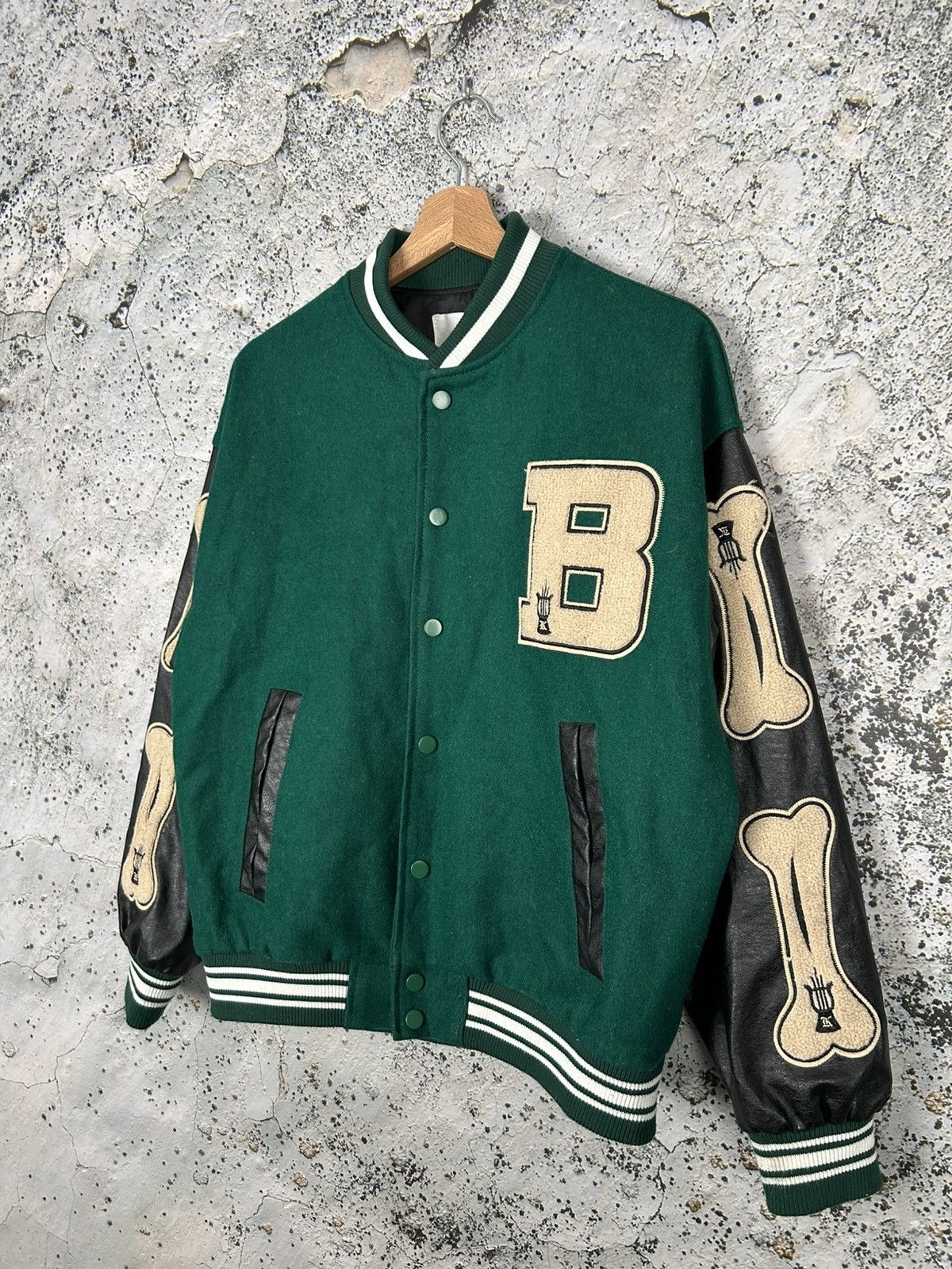 Japanese Brand Vintage Black Air Green Wool Varsity Jacket Streetwear Baggy Size US M / EU 48-50 / 2 - 2 Thumbnail