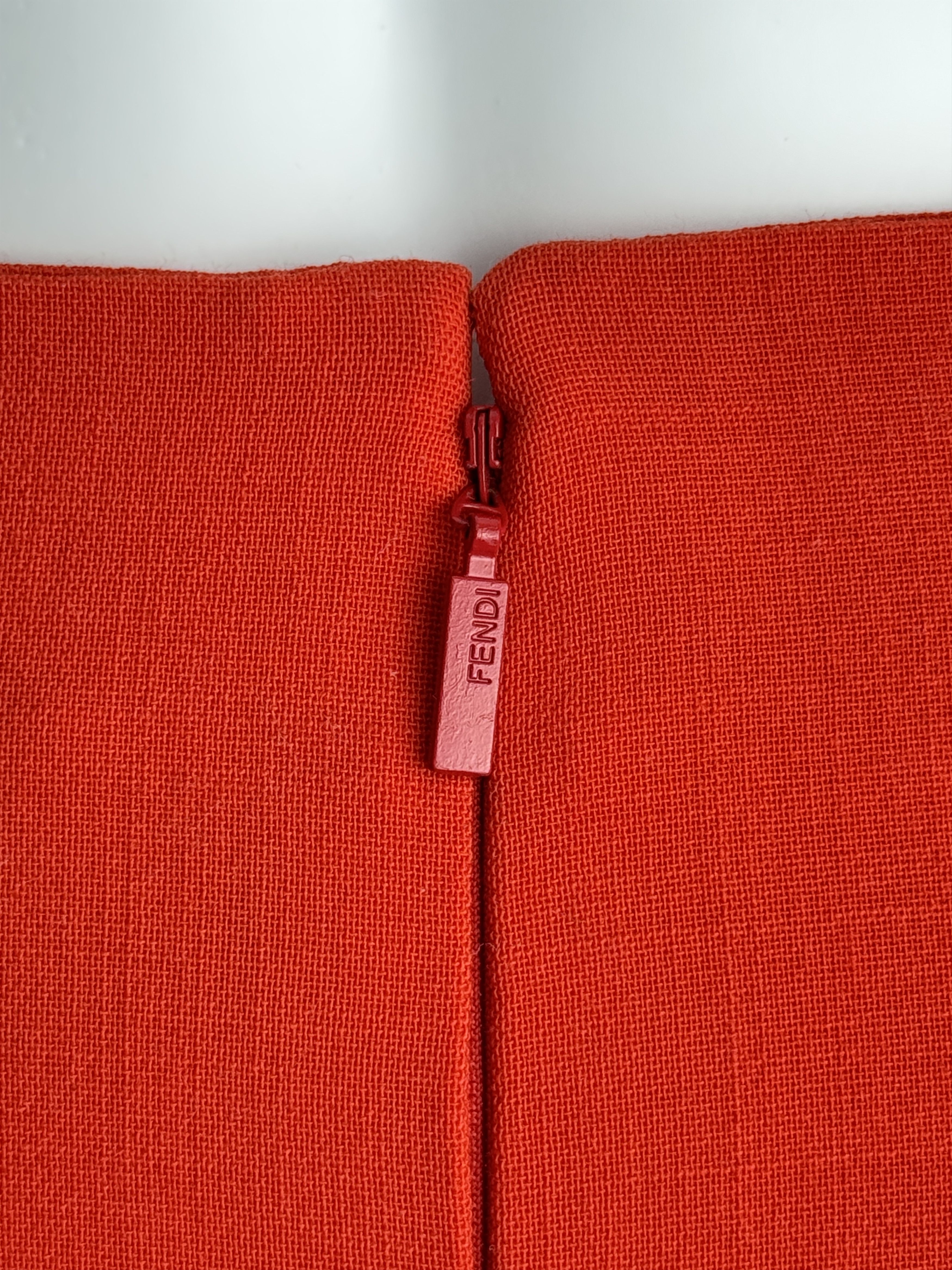 Fendi FENDI women’s wool pencil skirt, made in Italy Size 30" / US 8 / IT 44 - 12 Thumbnail