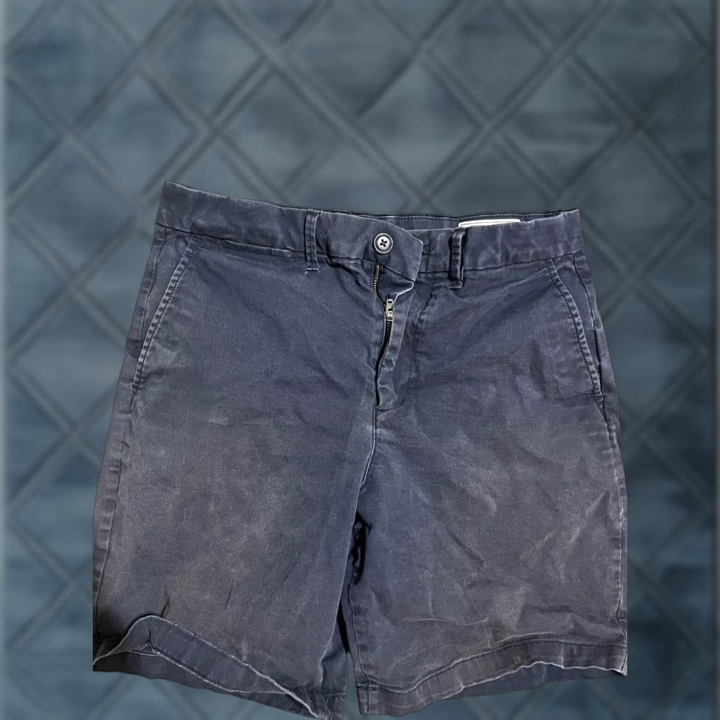 Gap VINTAGE Gap 8 Inch Short Mens 29 Mid Rise Stretch Gapflex Navy Blue Distressed Size US 29 - 1 Thumbnail