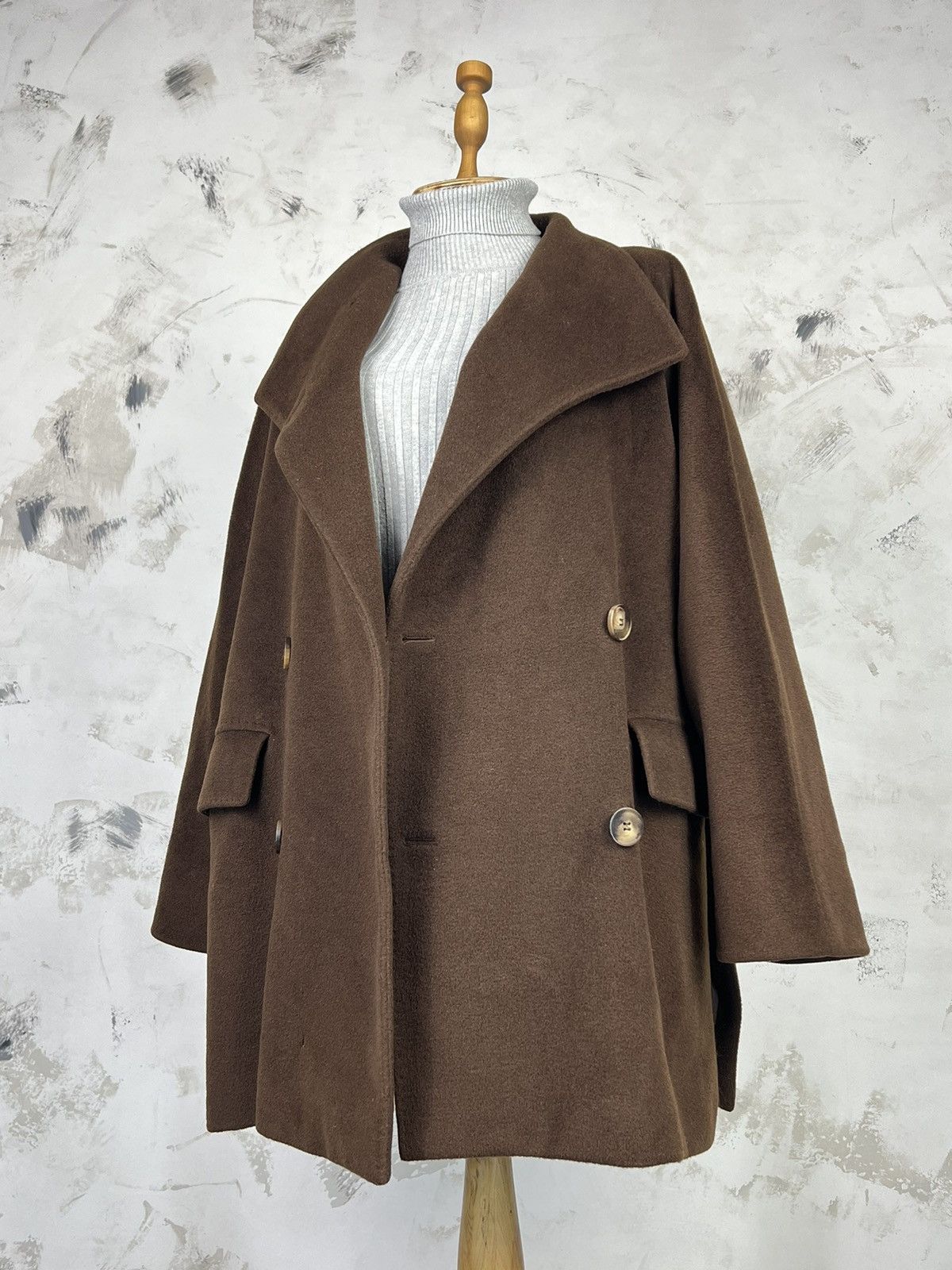 Max Mara Vintage Max Mara Wool Cashmere Coat Size S - M Size S / US 4 / IT 40 - 1 Thumbnail