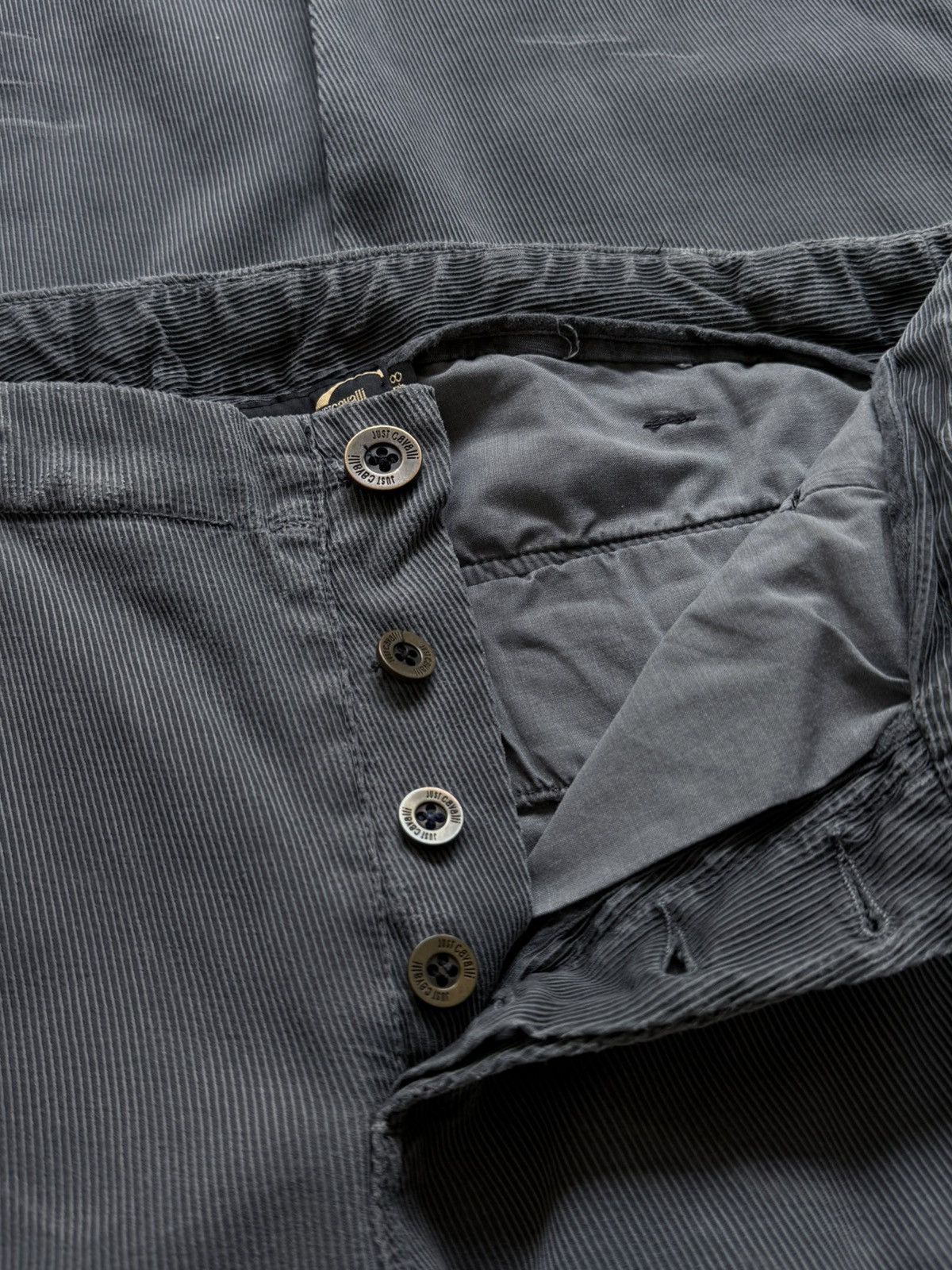 Just Cavalli 2000s Cavalli Corduroy Bondage Cargo Pants Size US 30 / EU 46 - 9 Thumbnail