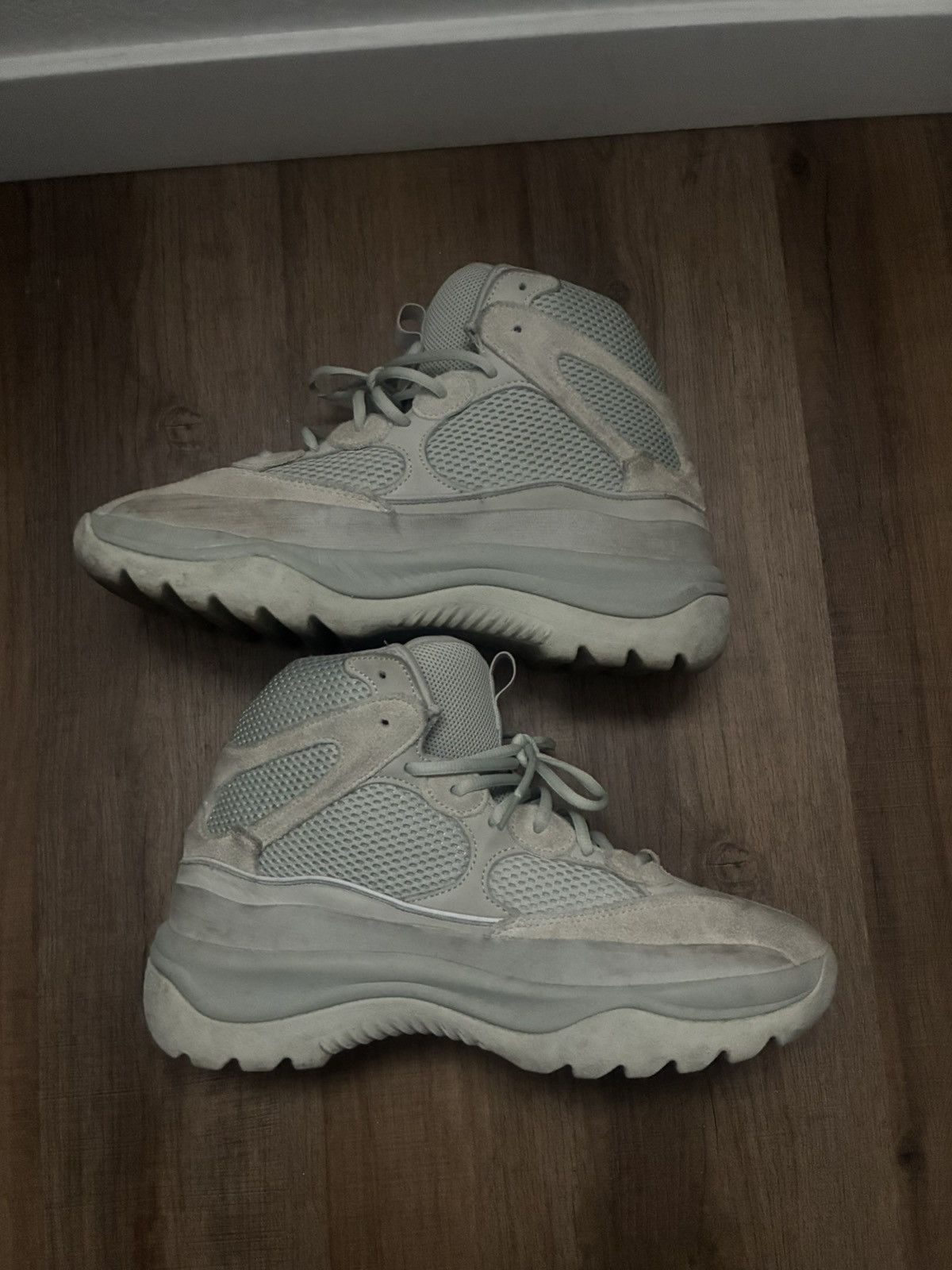 Yeezy Yeezy salt desert boot Size US 12 / EU 45 - 2 Thumbnail