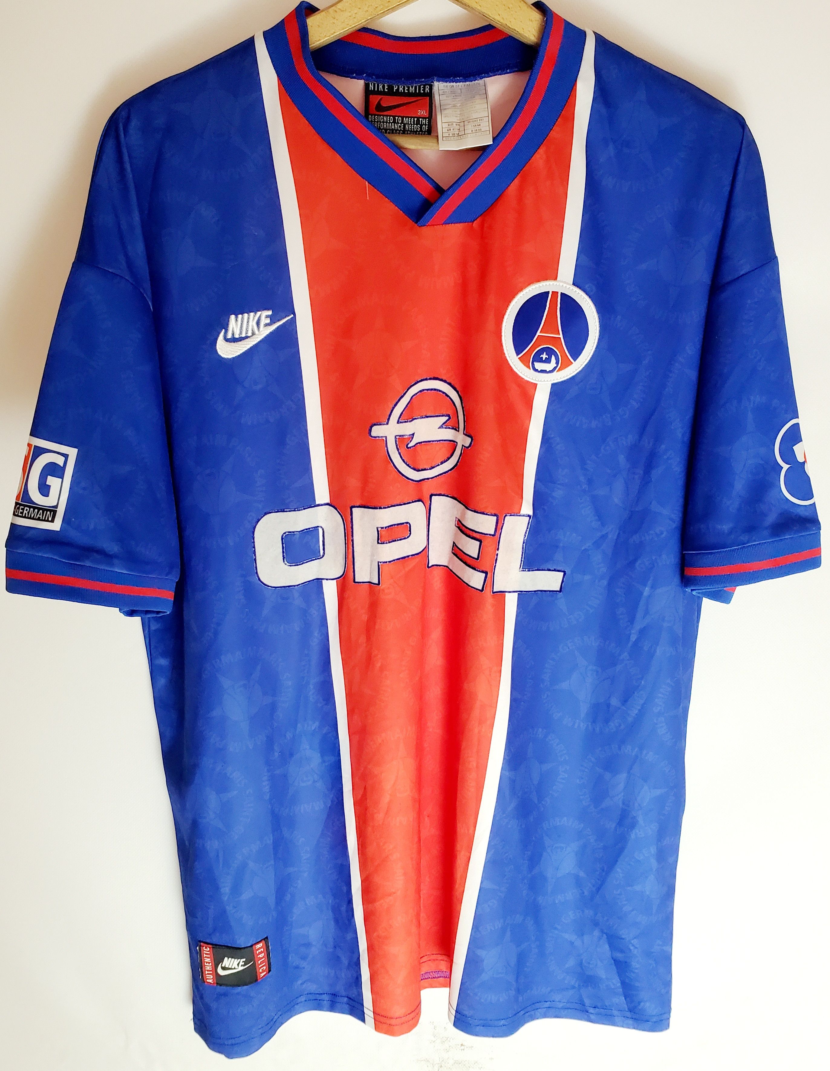 Vintage 1995/96 PSG Home Vintage Football Shirt size Xl Size US XL / EU 56 / 4 - 1 Thumbnail