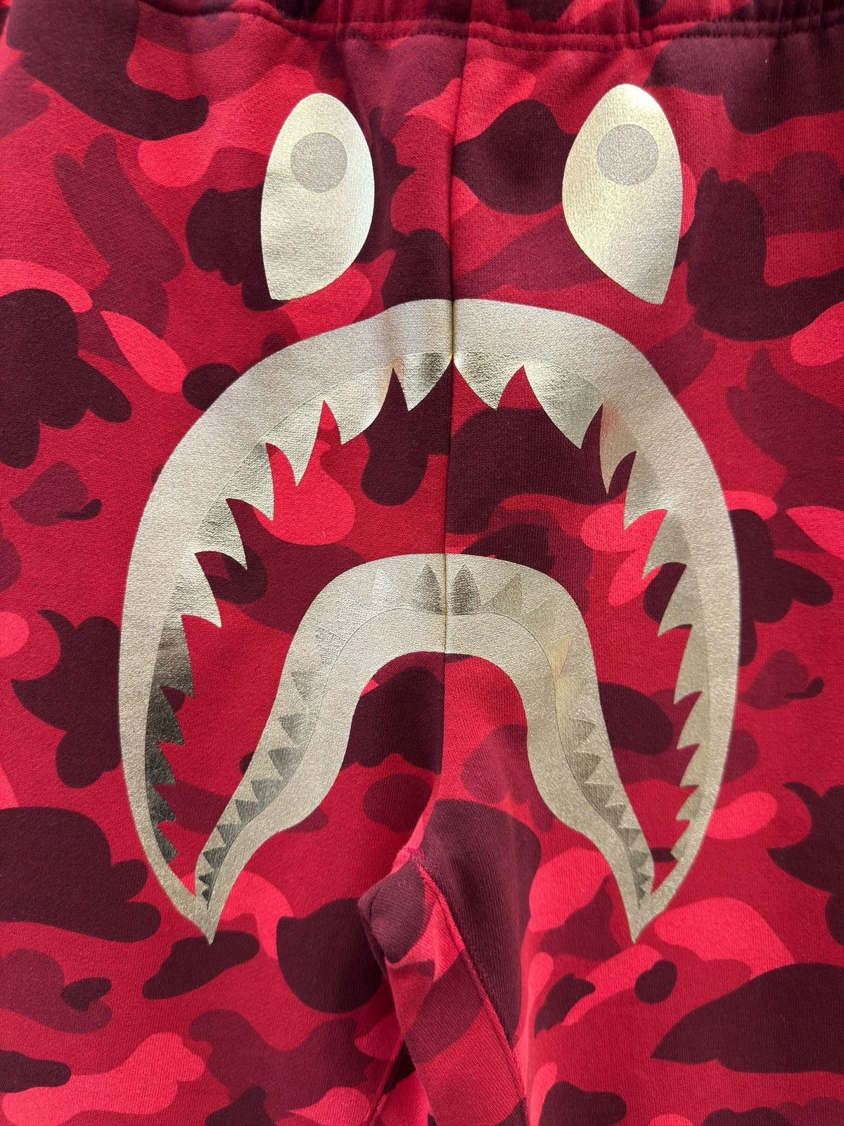 Bape Bape Red Gold Camo Sweatpants Size US 32 / EU 48 - 2 Thumbnail