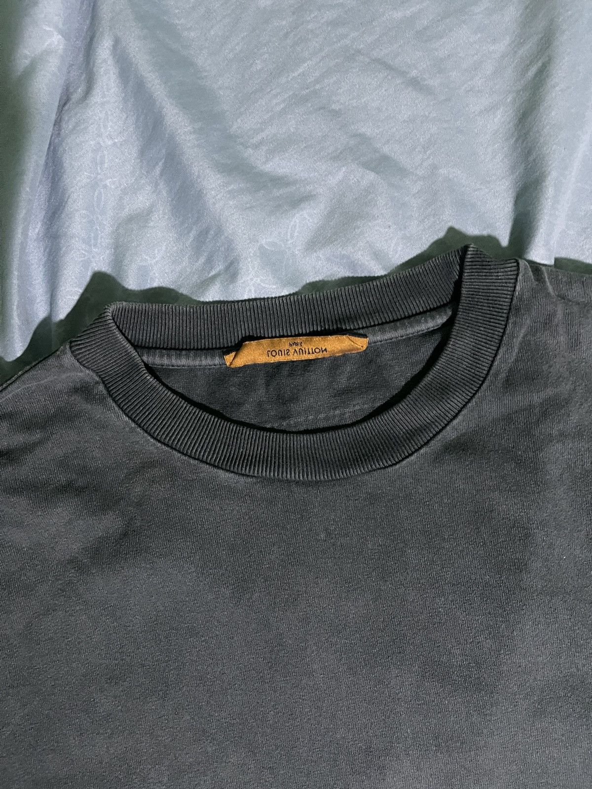 Designer × Louis Vuitton Louis Vuitton Inside Out Tshirt Perfect Fade Size US L / EU 52-54 / 3 - 4 Thumbnail