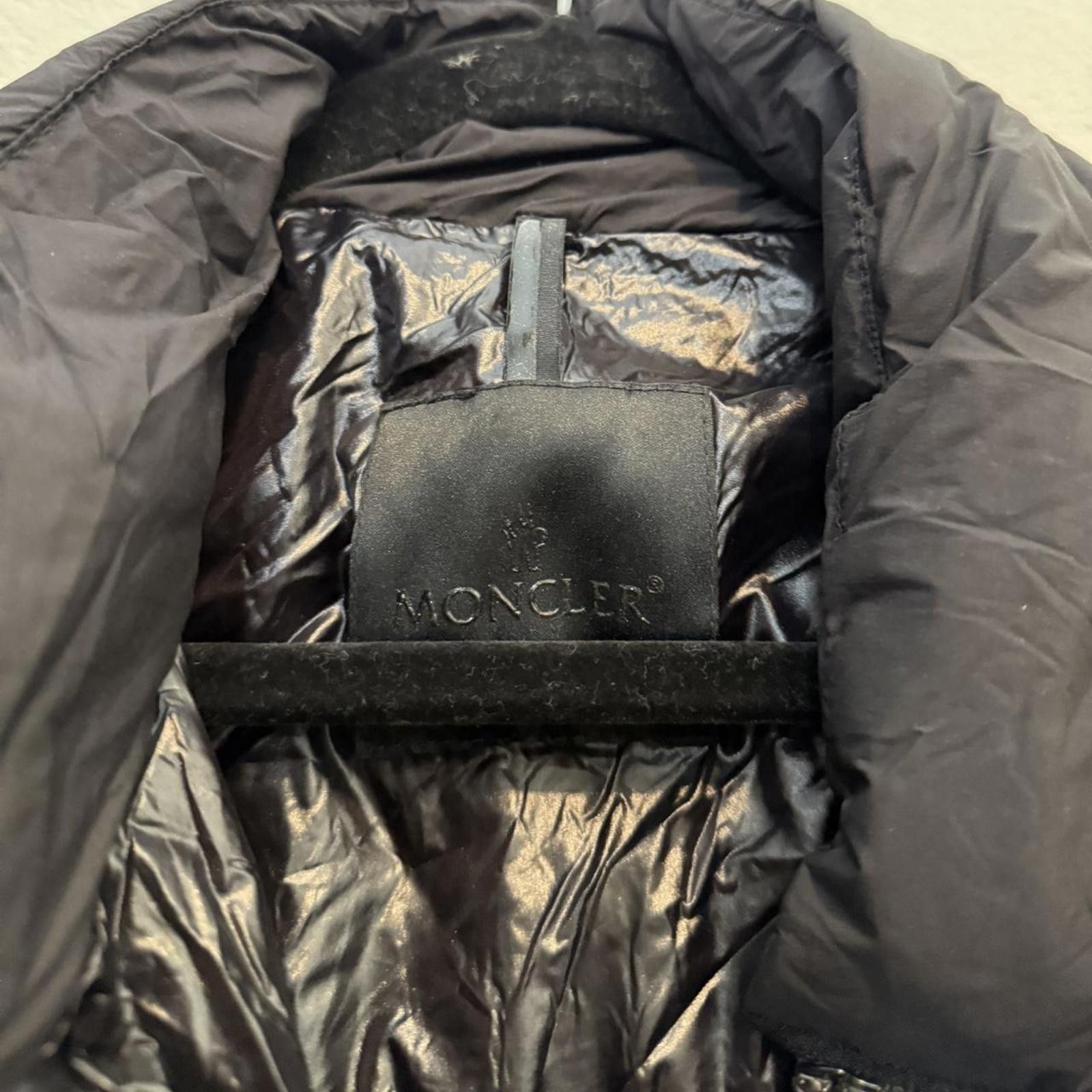 Moncler Moncler Black Puffer Jacket Size XL / US 12-14 / IT 48-50 - 4 Thumbnail