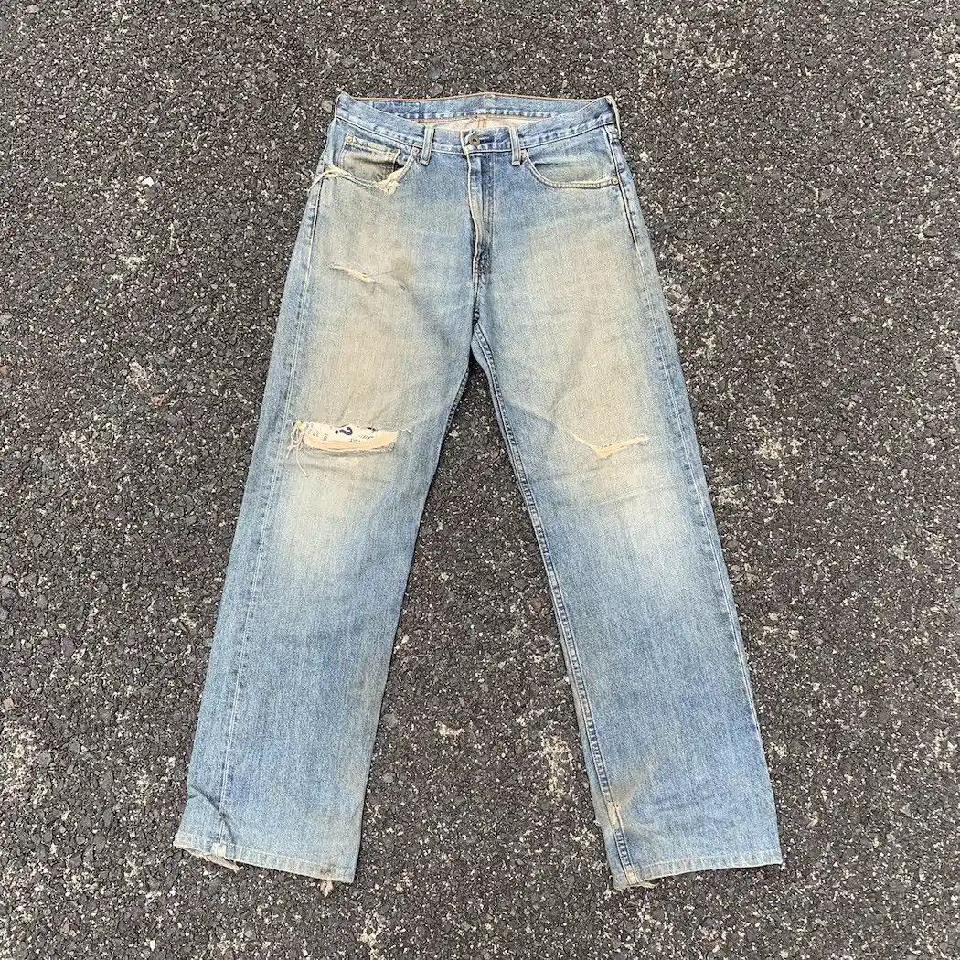 image of Distressed Denim x Kurt Cobain 1990’S VTG Levi’S Jeans 32X32 Sunfaded Distresseddenim Pants in Blue