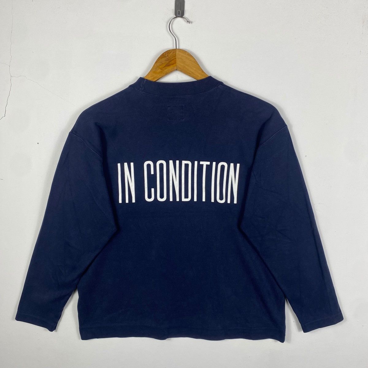 Hai Sporting Gear Vintage 90's SPORTING GEAR HAI Physical Education Condition Size US M / EU 48-50 / 2 - 4 Thumbnail