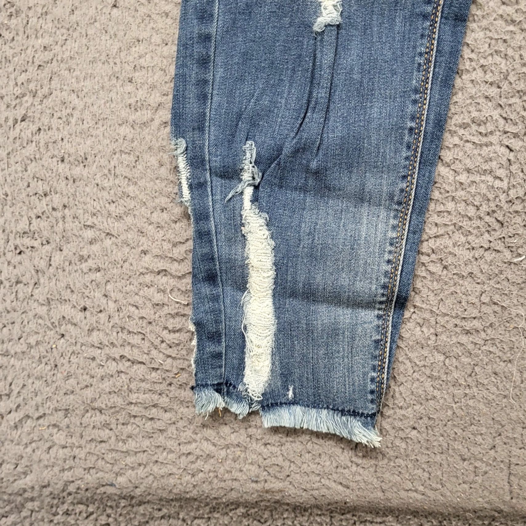 Vintage INDIGO REIN Jeans Women's 13/30 Medium Blue Distressed High Rise Crop Slim 5-Pocket Denim Jeans Womens 90s City College Fashion Size 34" / US 12 / IT 48 - 7 Thumbnail