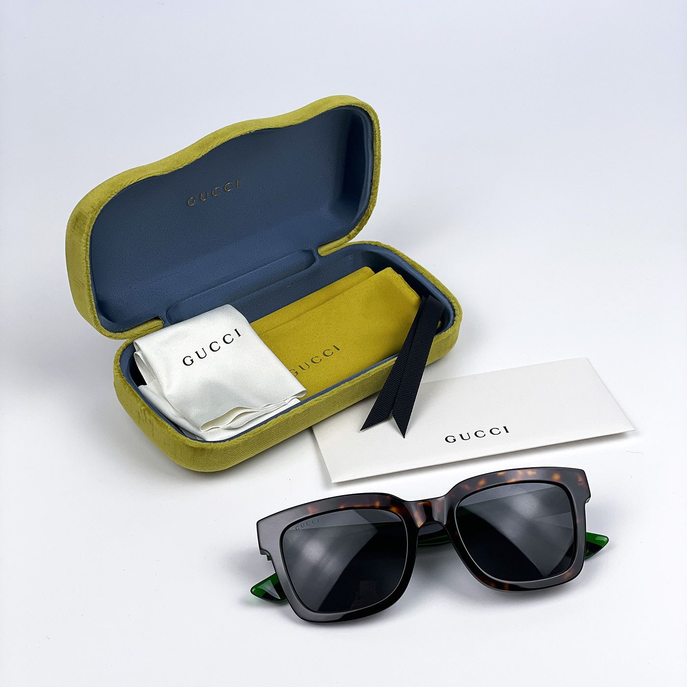 Gucci NEW GUCCI GG0001SN 003 Grey Square Unisex Sunglasses Size ONE SIZE - 11 Thumbnail
