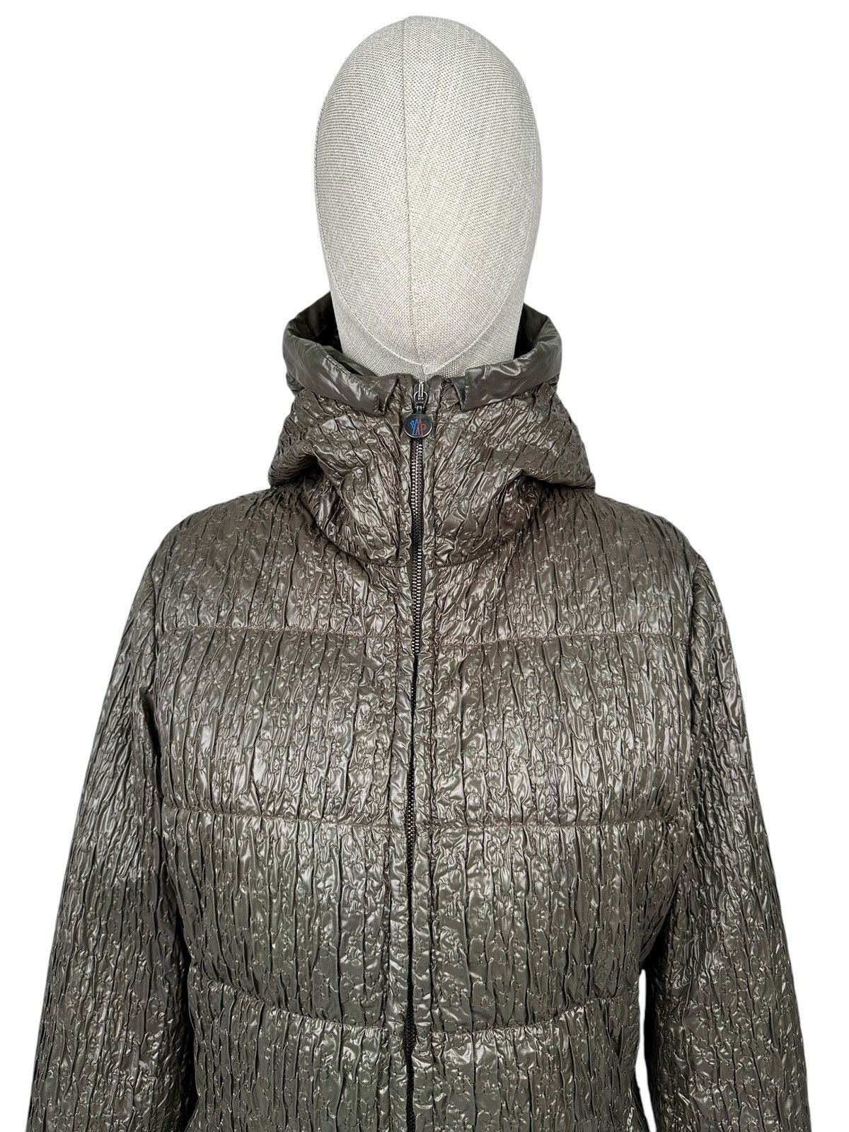 Moncler Vintage MONCLER Pleated Wrinkle Down Jackets Women’s Size 4 Size M / US 6-8 / IT 42-44 - 6 Thumbnail