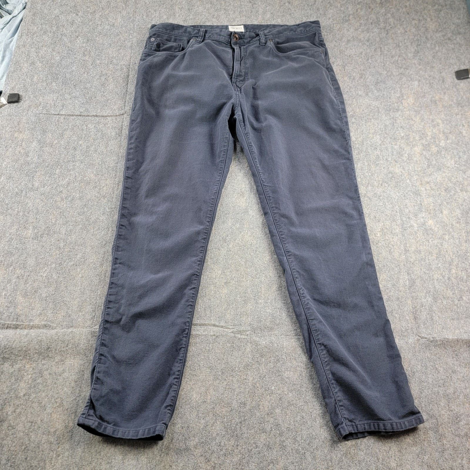 Todd Snyder Todd Snyder Italian Moleskin Slim Fit Chino Pants 5-Pocket Size US 35 - 2 Thumbnail