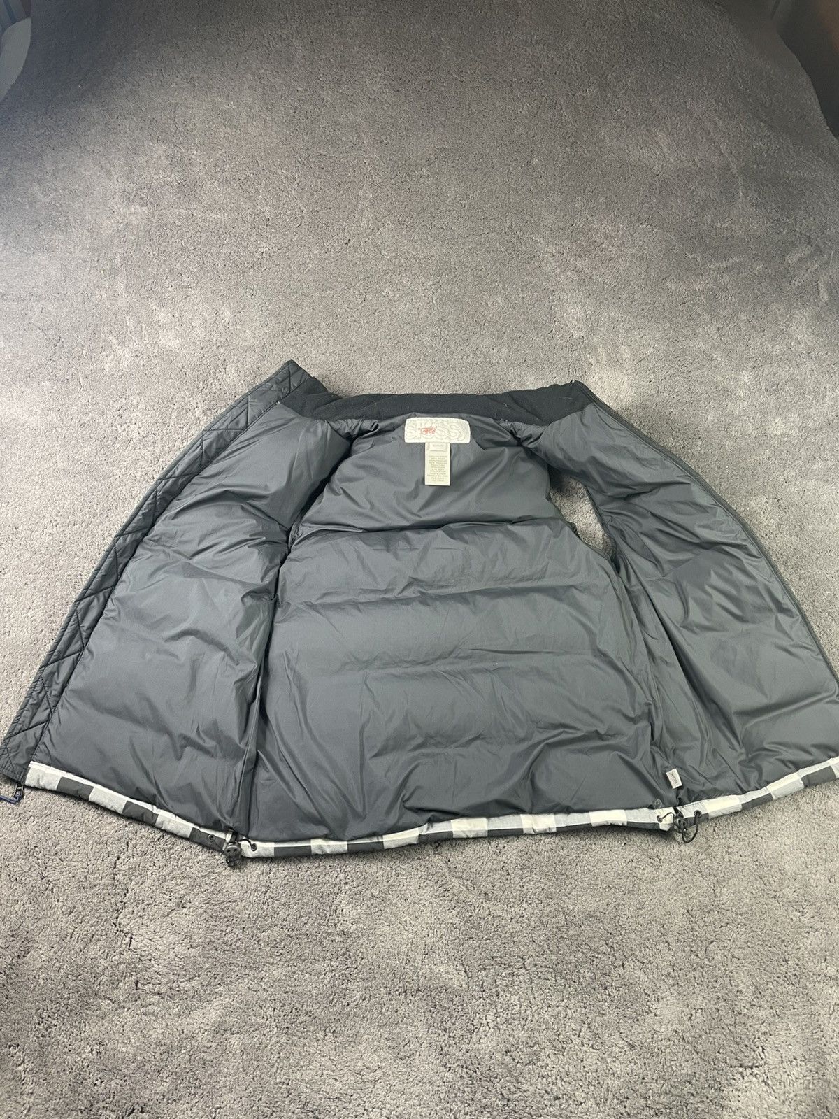 Stussy Stussy Checkered Down Puffer Vest – Size M Size US M / EU 48-50 / 2 - 3 Thumbnail