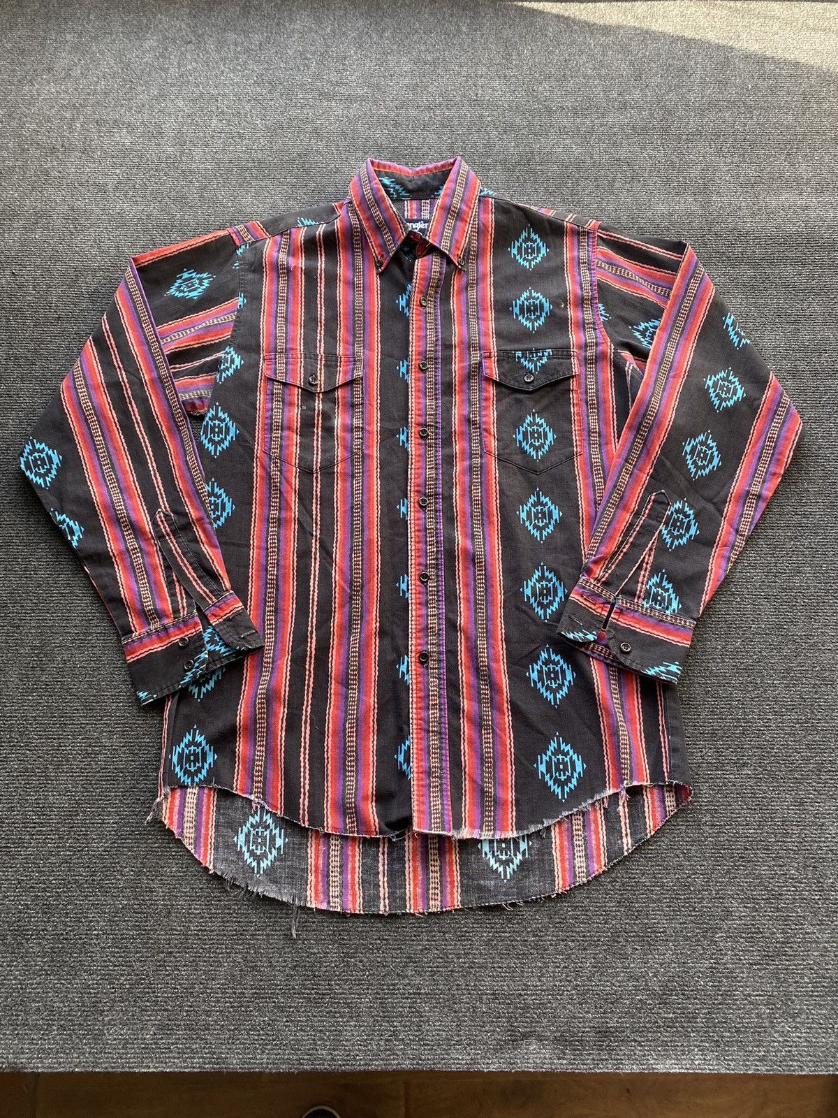 Wrangler 🔥80s Wrangler Brushpopper Western shirt pearl snap aztec xl Size US XL / EU 56 / 4 - 1 Thumbnail