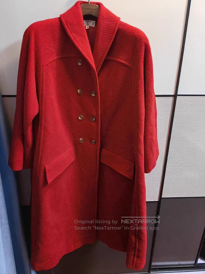 Valentino Valentino overcoat Size M / US 6-8 / IT 42-44 - 1 Thumbnail