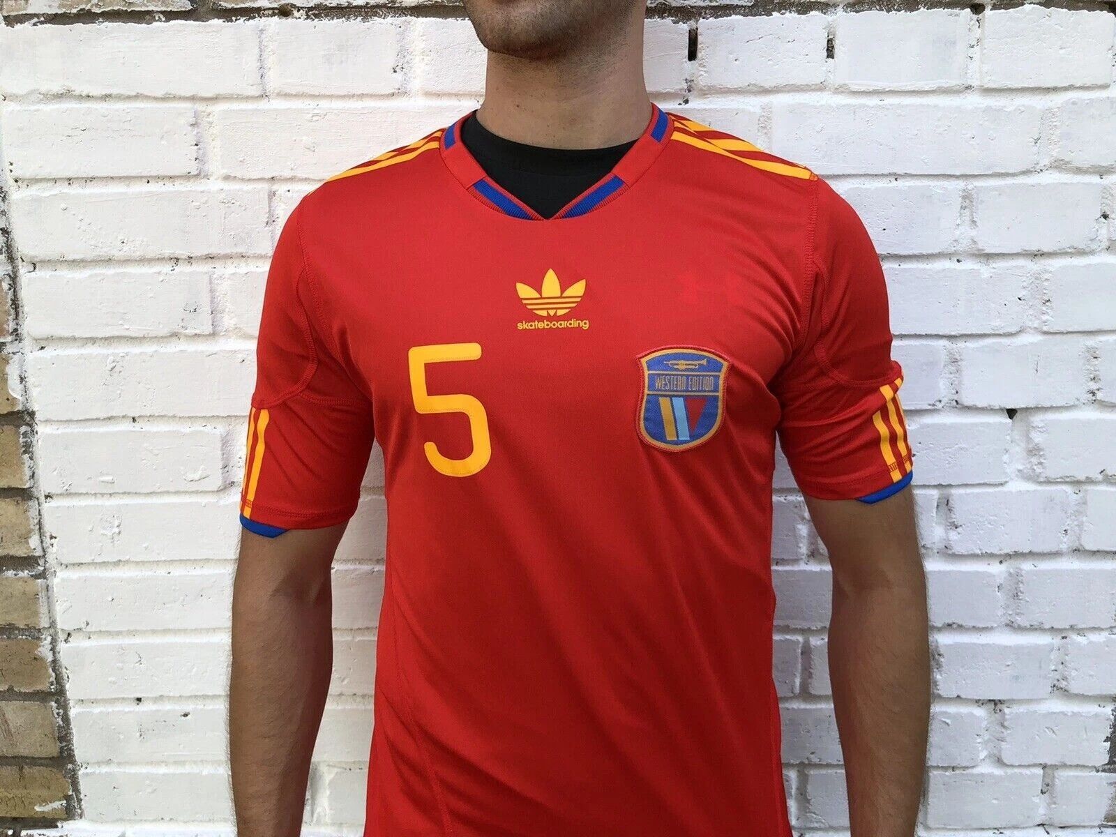 Adidas Adidas Western Edition Raul Navarro Skateboarding Spain Size US S / EU 44-46 / 1 - 3 Thumbnail