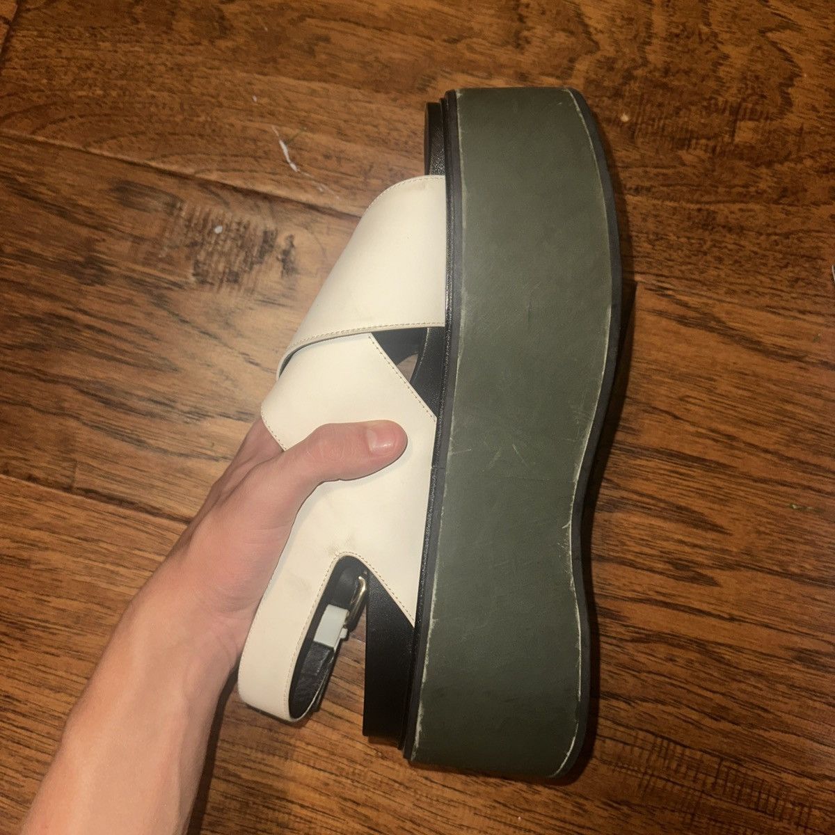 Marni Marni White Leather Shoes on Black Rubber Platform Size 40 Size US 9 / IT 39 - 8 Thumbnail