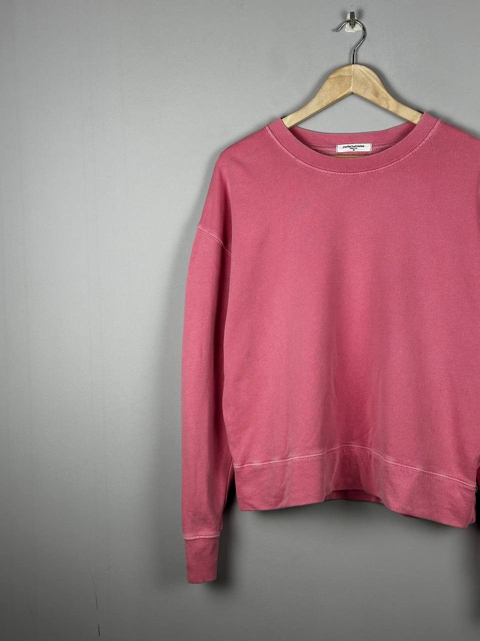 perfectwhitetee Perfectwhitetee Pink Oversized Cropped Sweatshirt USA Size M / US 6-8 / IT 42-44 - 2 Thumbnail