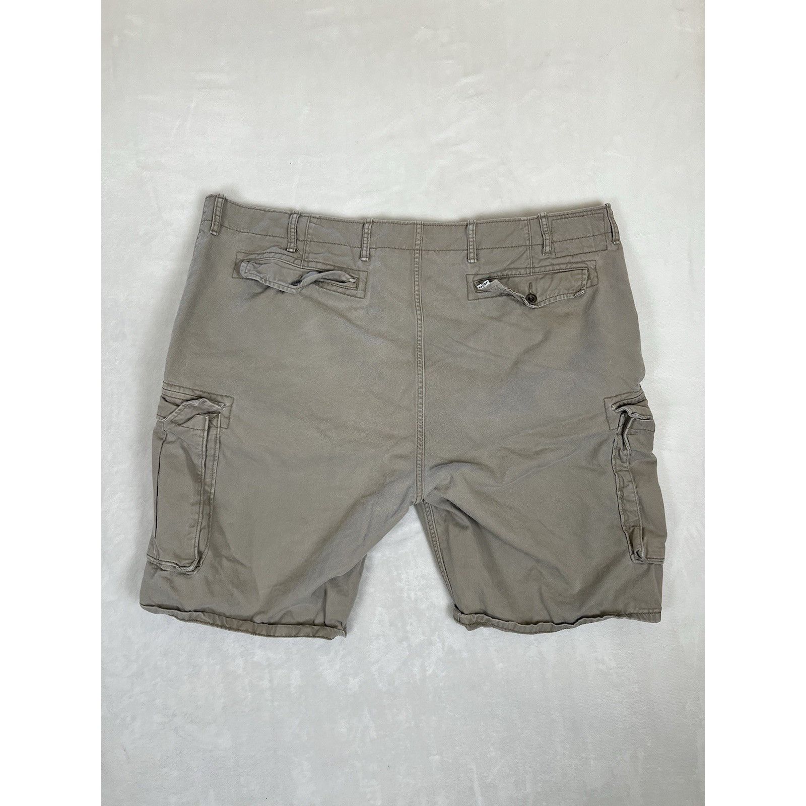 Levi's Levi’s Khaki Cargo Shorts Size 44 Y2K Baggy Skater Grunge Size US 44 / EU 60 - 8 Thumbnail