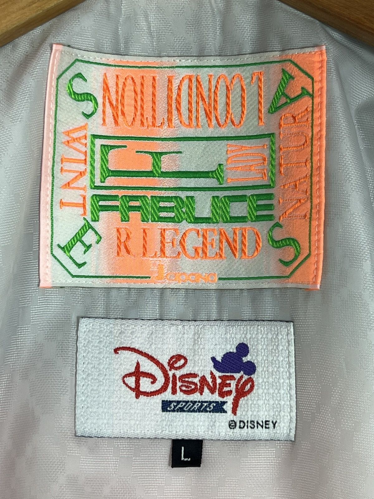 Japanese Brand 90s Vintage Fablice x Donald Duck Jacket Size US L / EU 52-54 / 3 - 13 Thumbnail