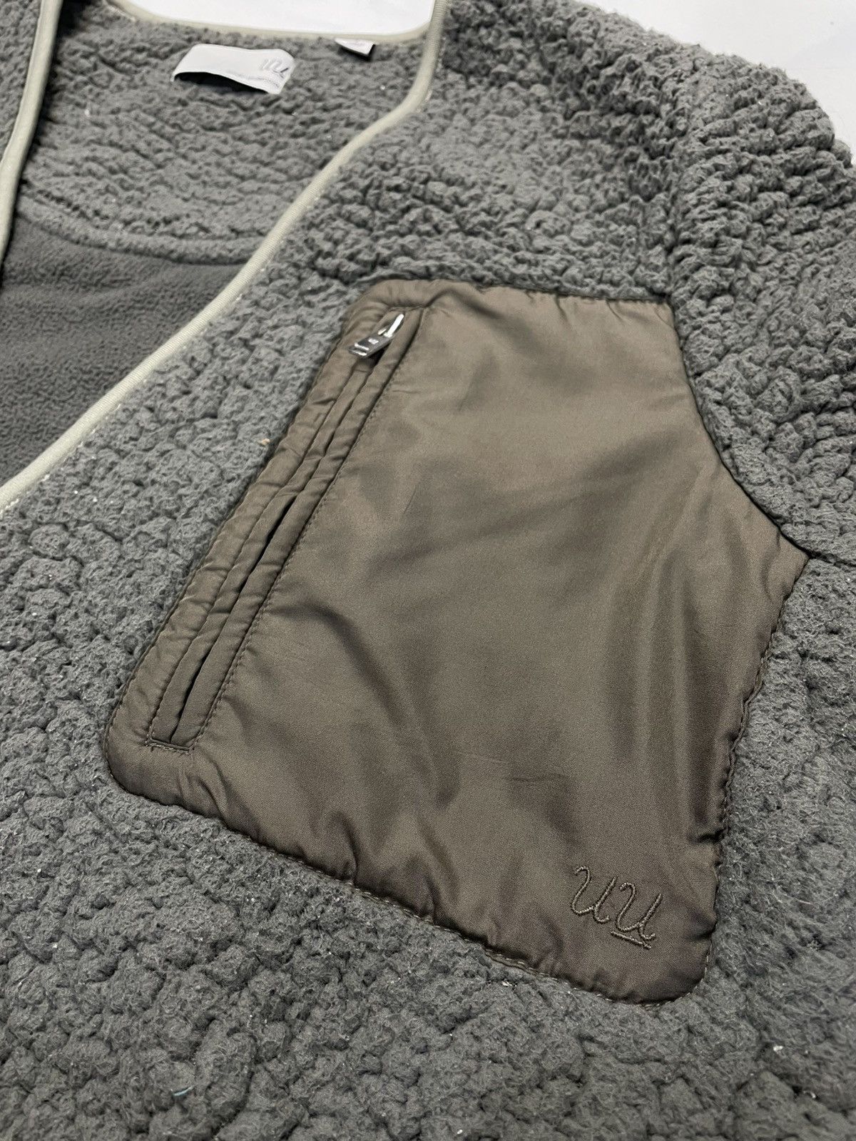 Undercover Undercover Jun Takahashi X Uniqlo Sherpa Jacket Size US S / EU 44-46 / 1 - 3 Thumbnail