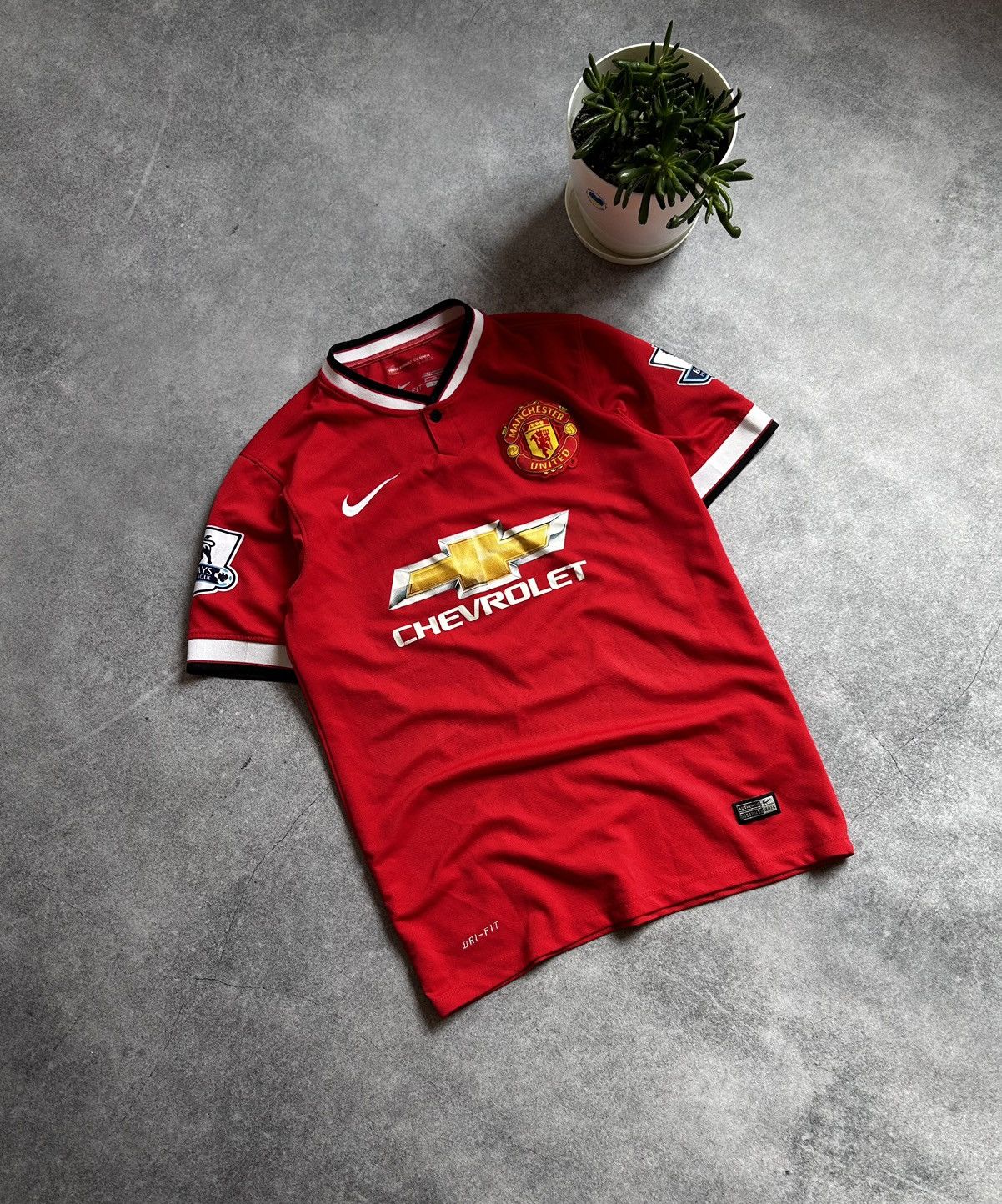 Nike Nike Manchester United big logo jersey shirt Di Maria 7 | Grailed